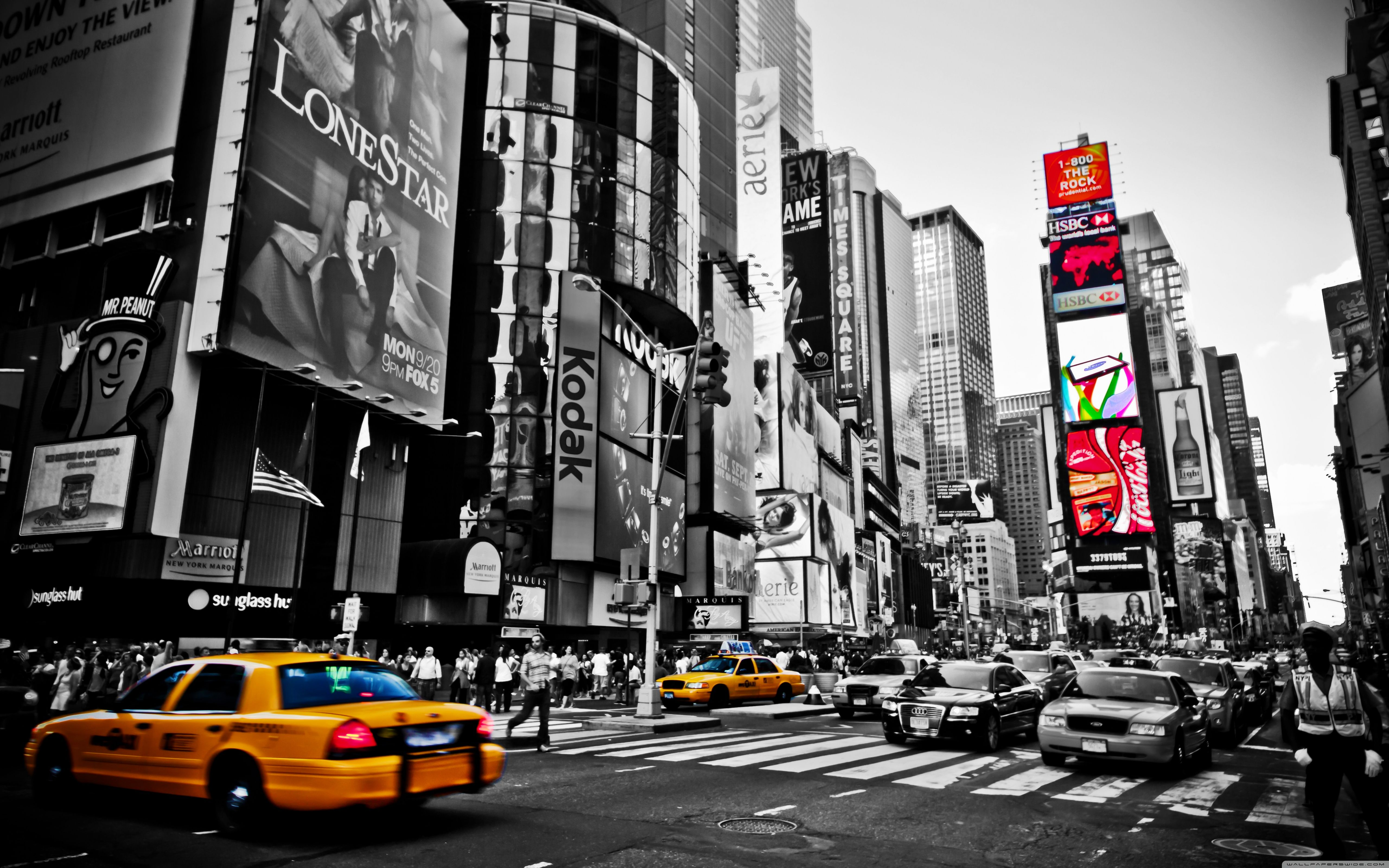 Taxi New York City Selective Coloring Street Times Square Urban City Traffic People USA 5120x3200