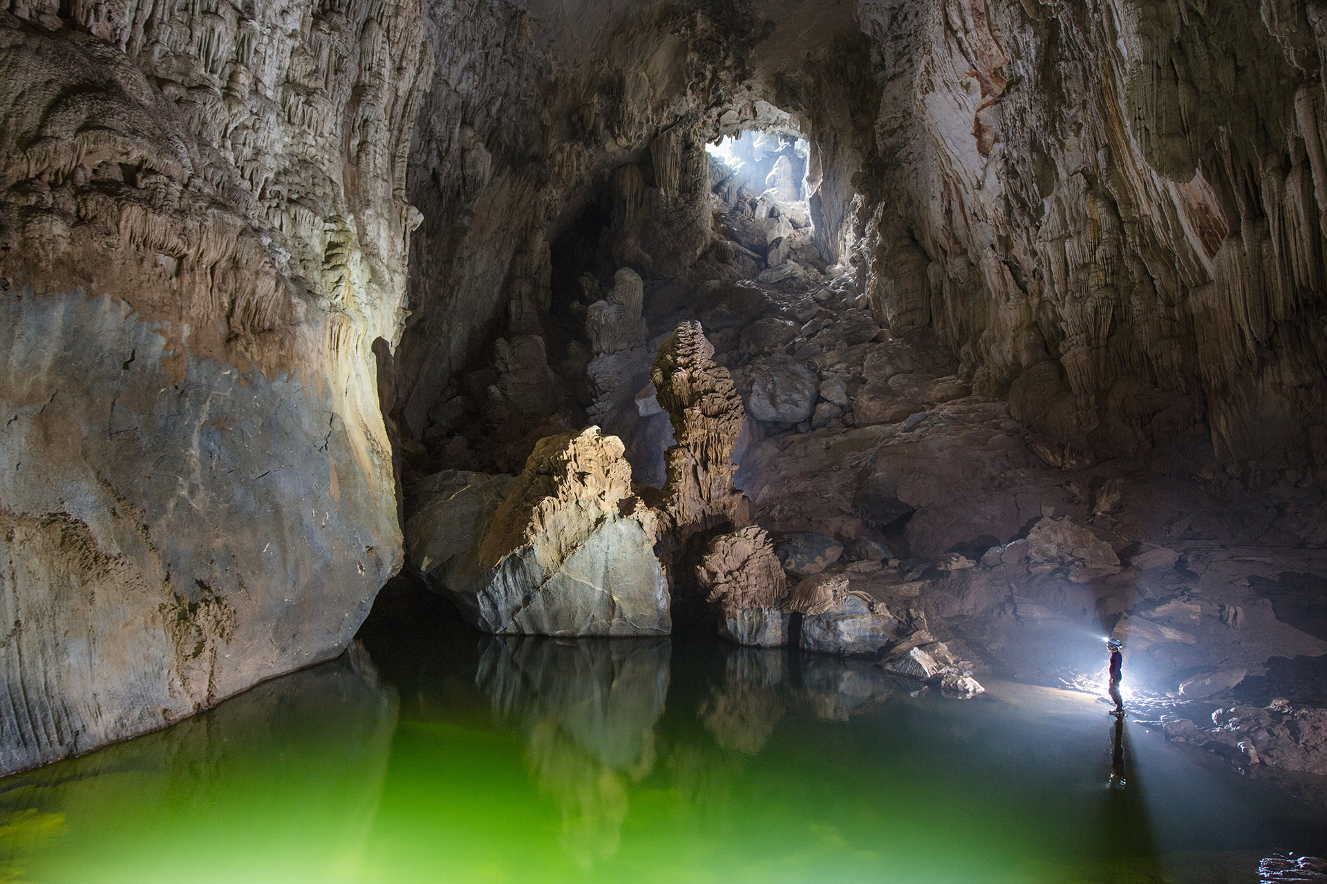 Cave Asia Vietnam Hang Son Doong Nature Landscape Water Flashlight 1920x1280