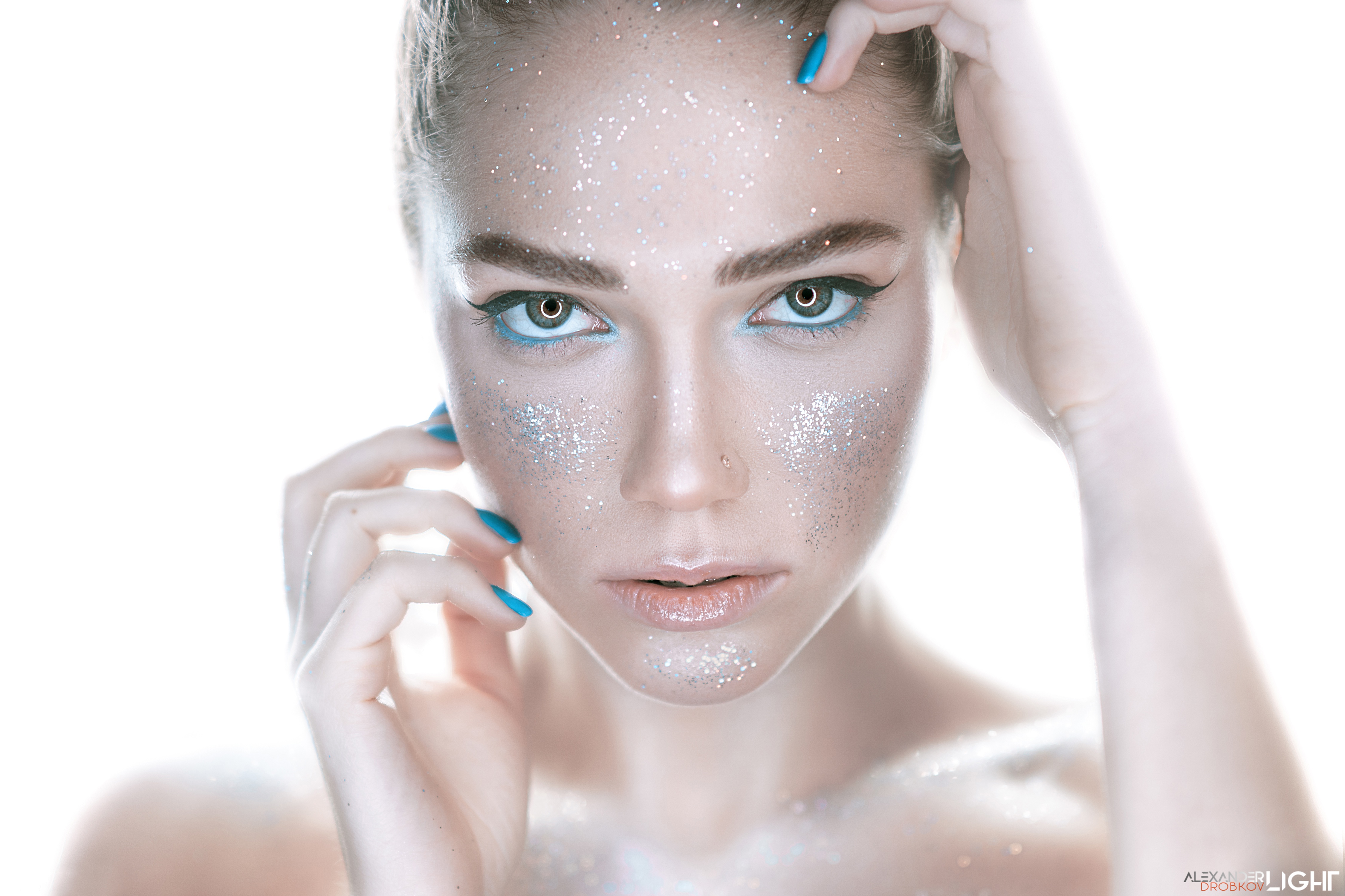 Angelika Zavarzina Face Style Portrait Makeup Glitter 4500x3000