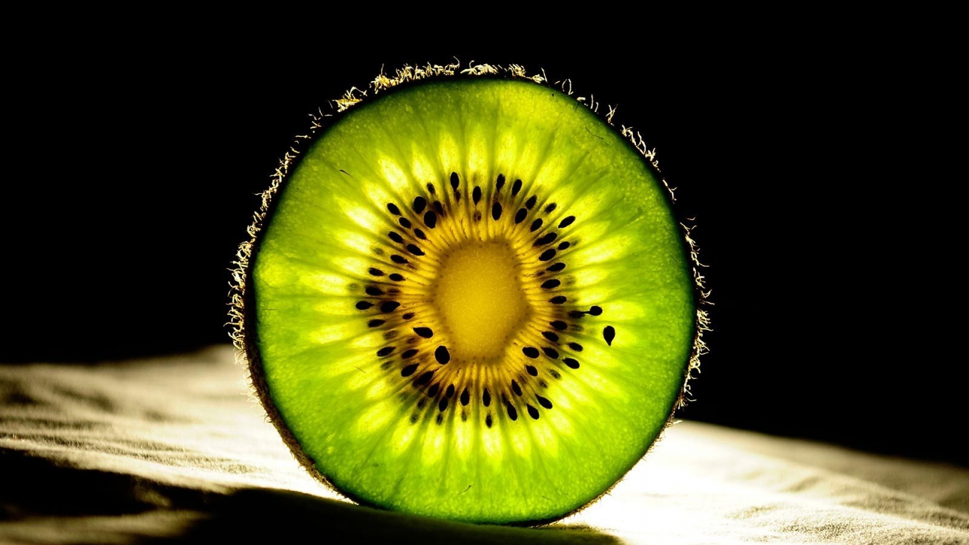 Kiwi Fruit Vibrant Green 1920x1080