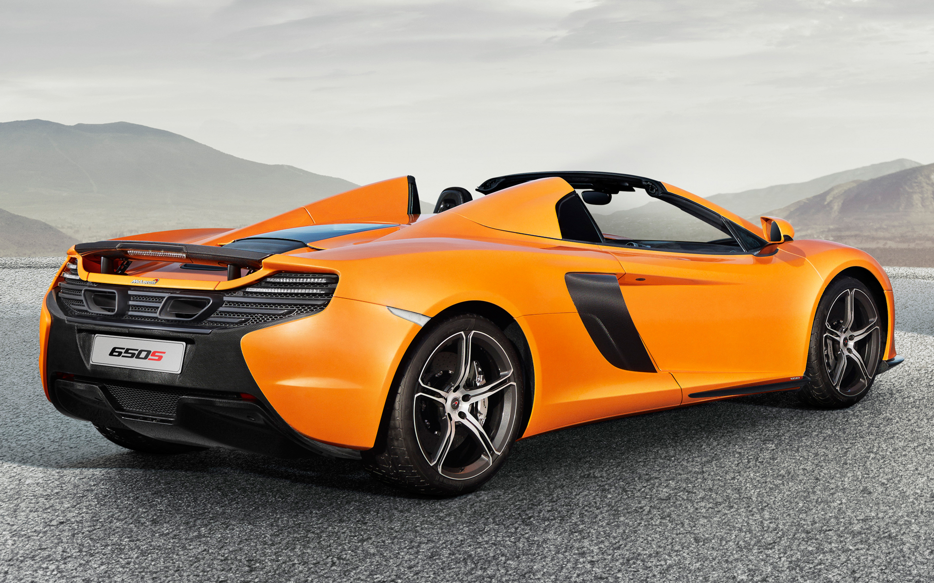 Mclaren Spider Car Vehicle Orange Cars Rear View 1920x1200