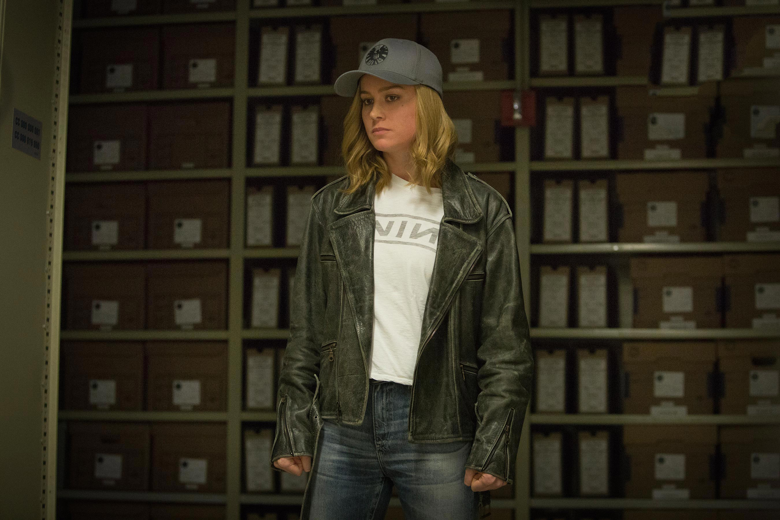 Brie Larson Carol Danvers Hat Jacket Marvel Comics Superhero 2700x1800