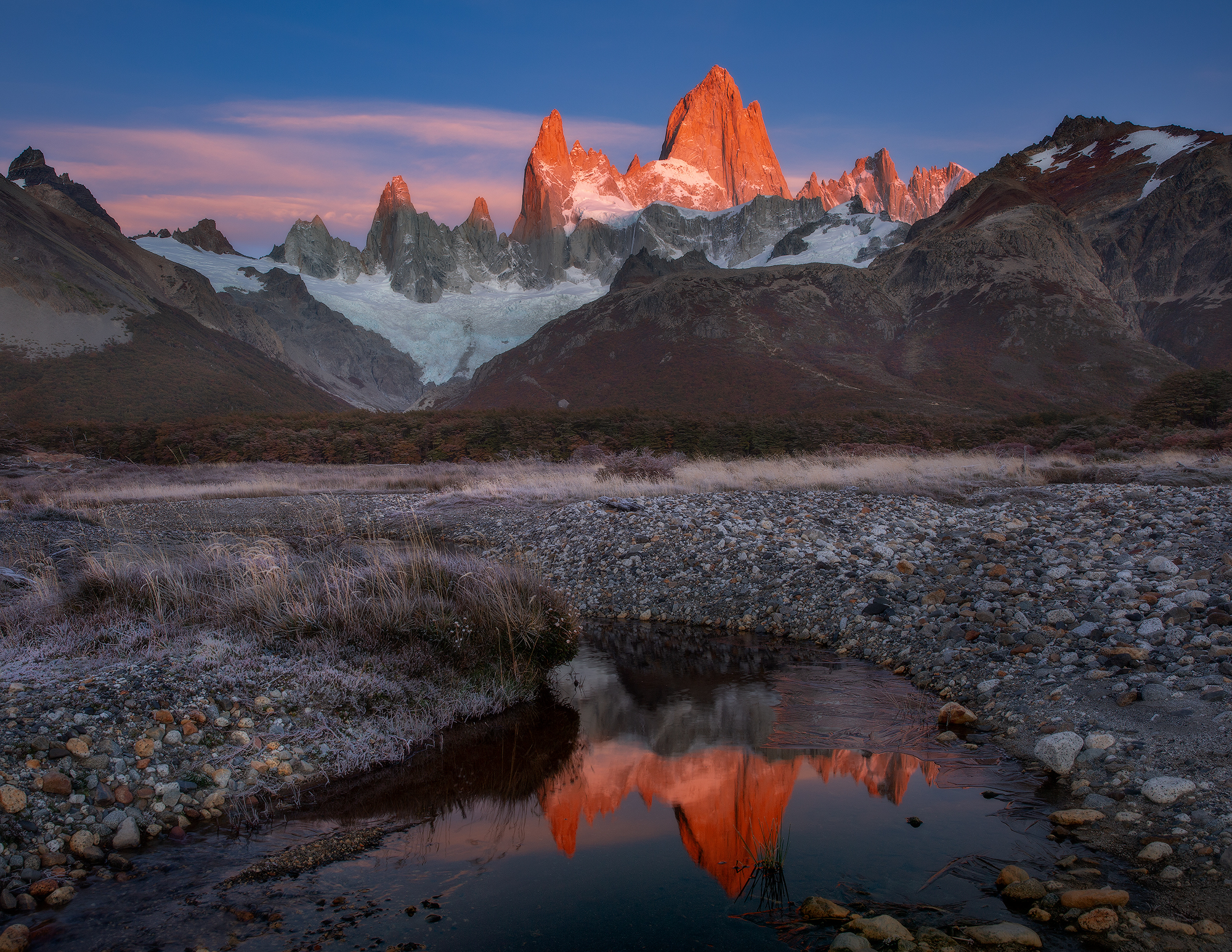 Mountains Fitz Roy El Chalten Patagonia Sunset Rocks Snow Clear Sky Nature Reflection 2000x1545