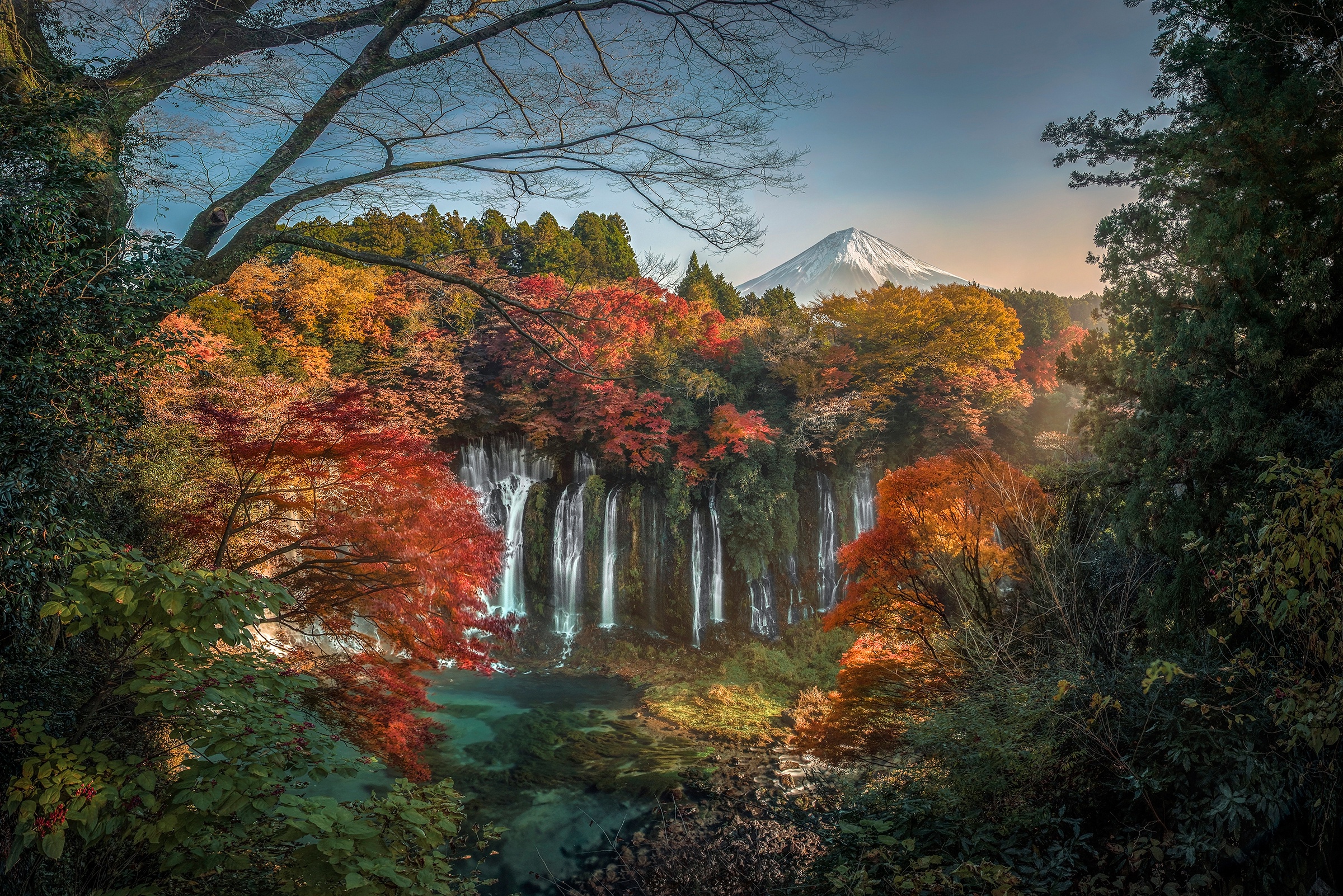 Mount Fuji Fall Foliage Japan 2400x1602