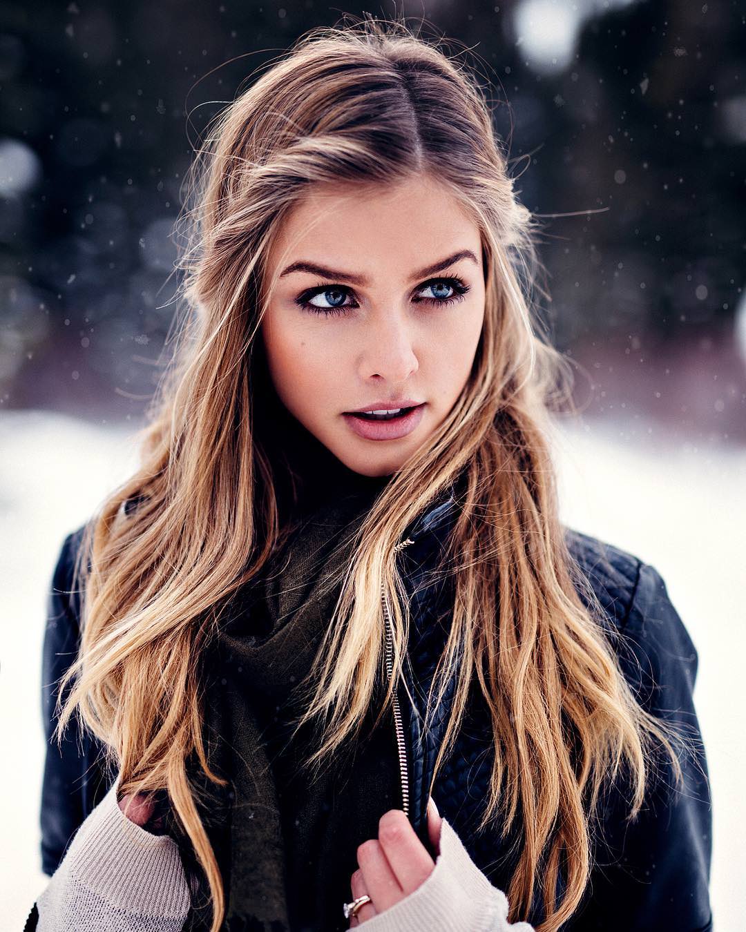 Marina Laswick Model Long Hair Outdoors Blonde Leather Jackets Snow Women Outdoors Cold Winter Dyed  1080x1350