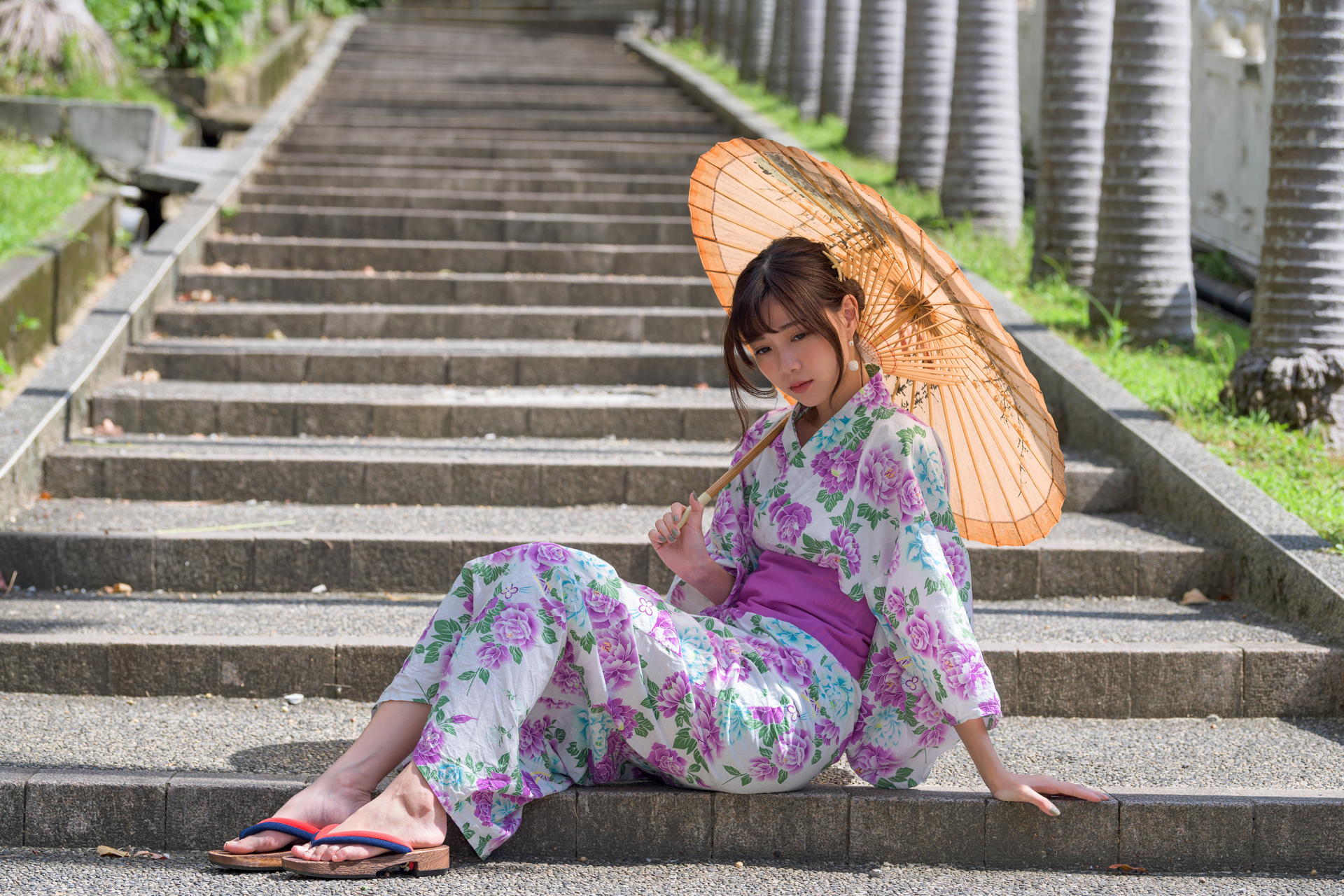 Asian Model Women Long Hair Dark Hair Women Outdoors Japanese Kimono Women With Umbrella Japanese Um 1920x1280