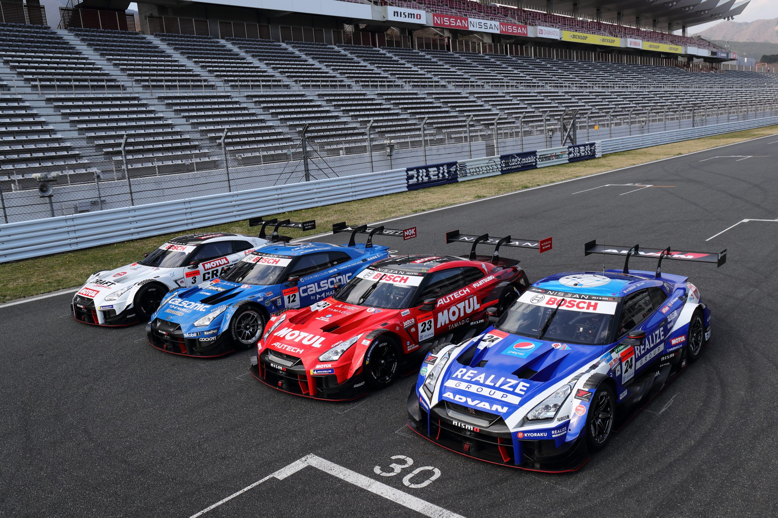Nismo Nissan GT R NiSMO GT R R35 GT R Race Cars Race Tracks Livery Super GT Blue Cars Red Cars 2560x1707