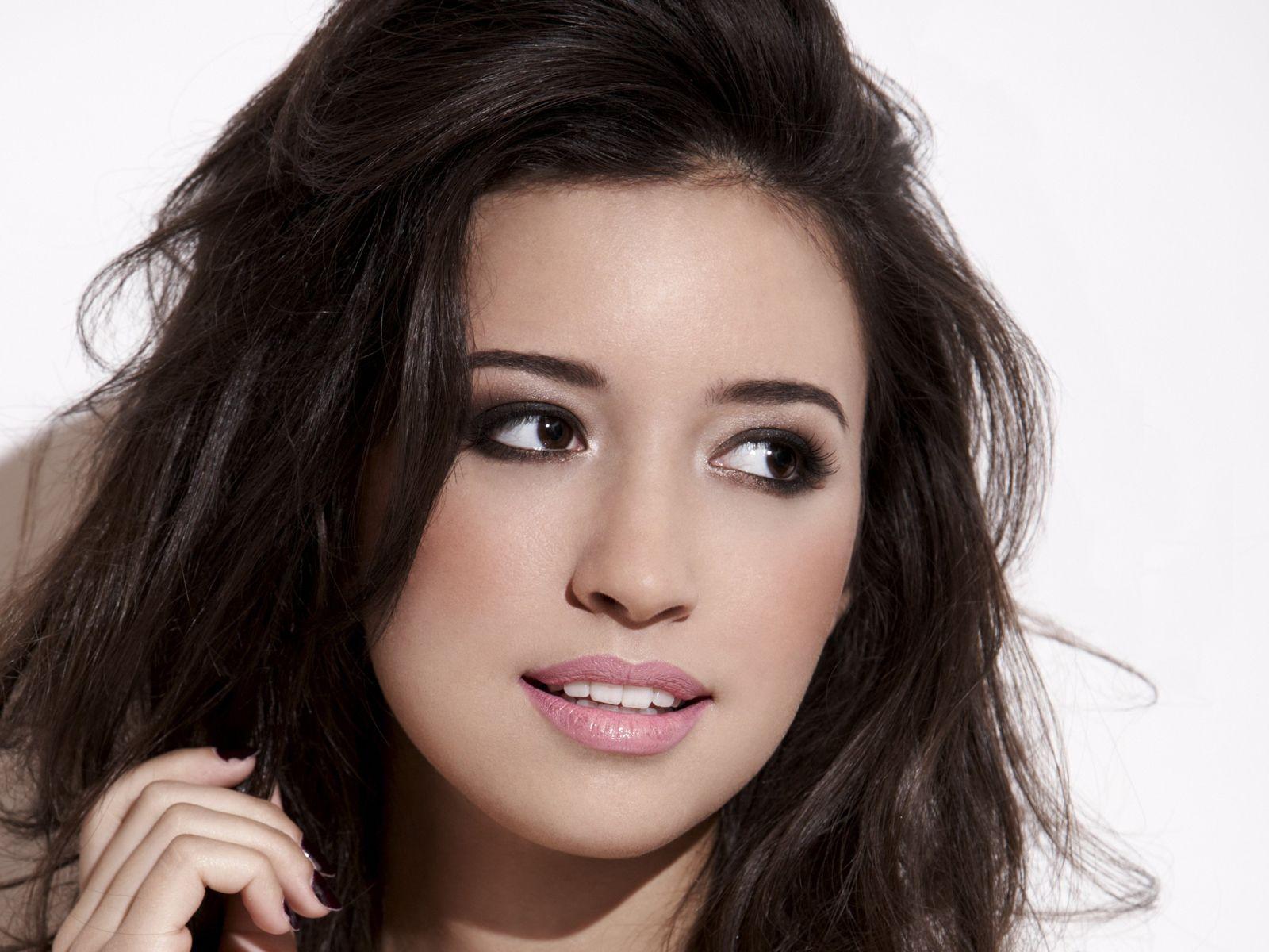 Christian Serratos Latinas Actress Dark Hair Women Brunette Portrait Parted Lips Brown Eyes Studio 1600x1200