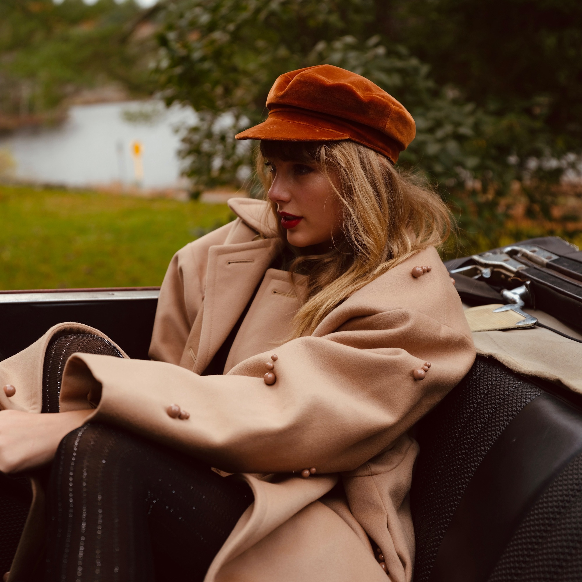 Taylor Swift Women Singer Blonde Blue Eyes Long Hair Women Outdoors Hat Coats Convertible 2000x2000