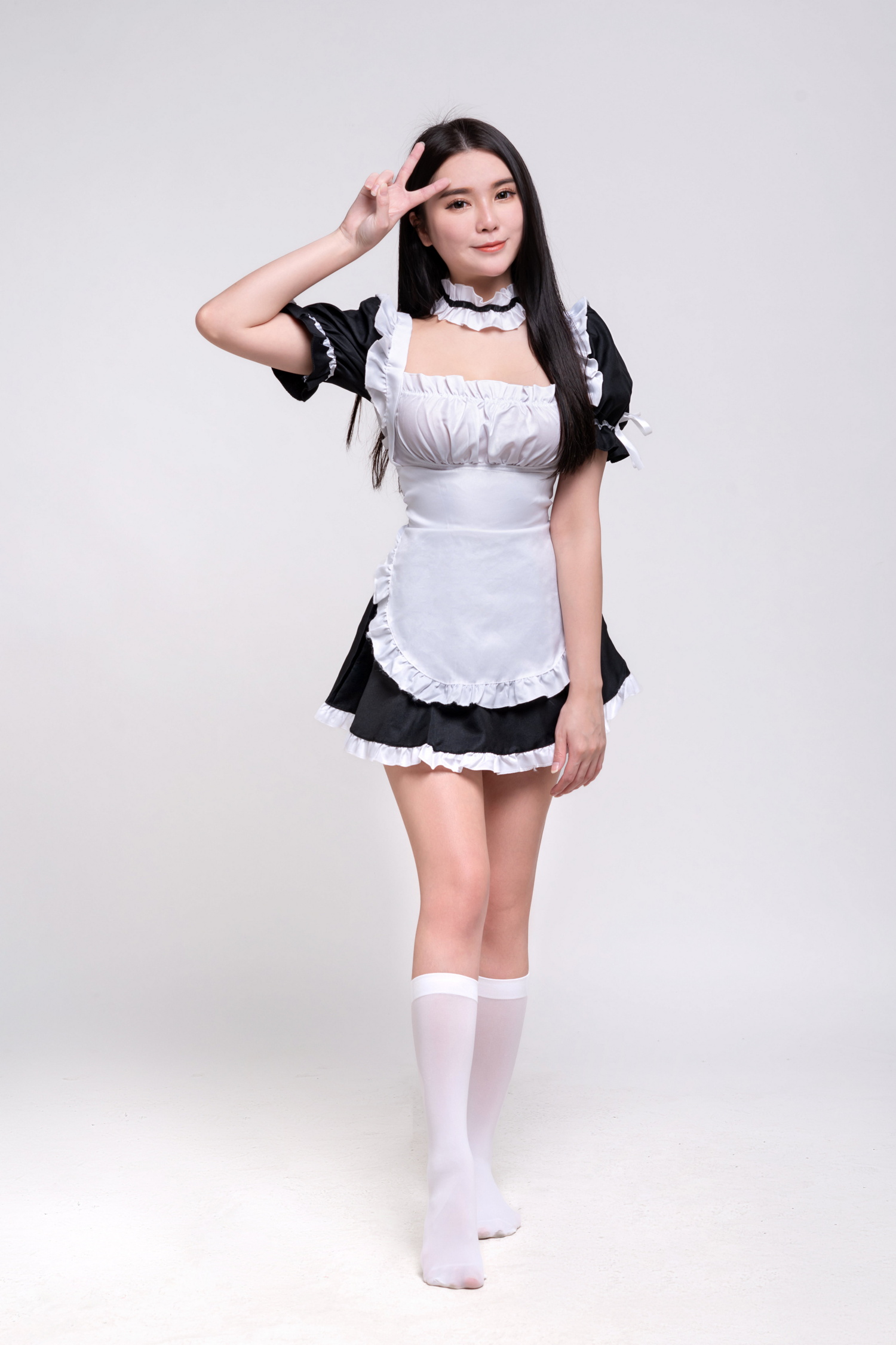 Asian Model Women Long Hair Dark Hair Maid Outfit White Background White Socks Victory Sign 1500x2250
