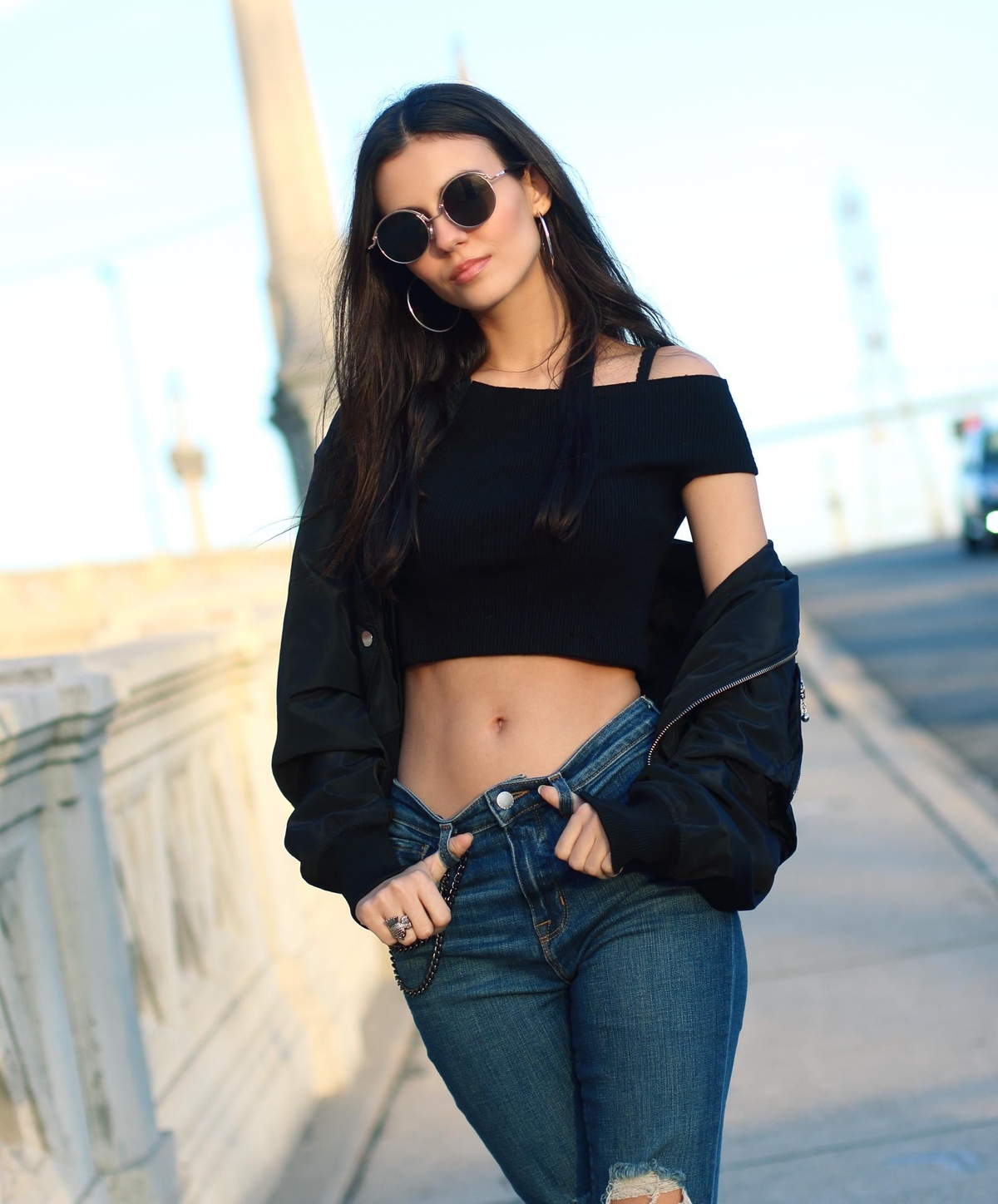 Victoria Justice Women Singer Actress Brunette Jeans Urban Torn Jeans Latinas Women With Shades Crop 1200x1448
