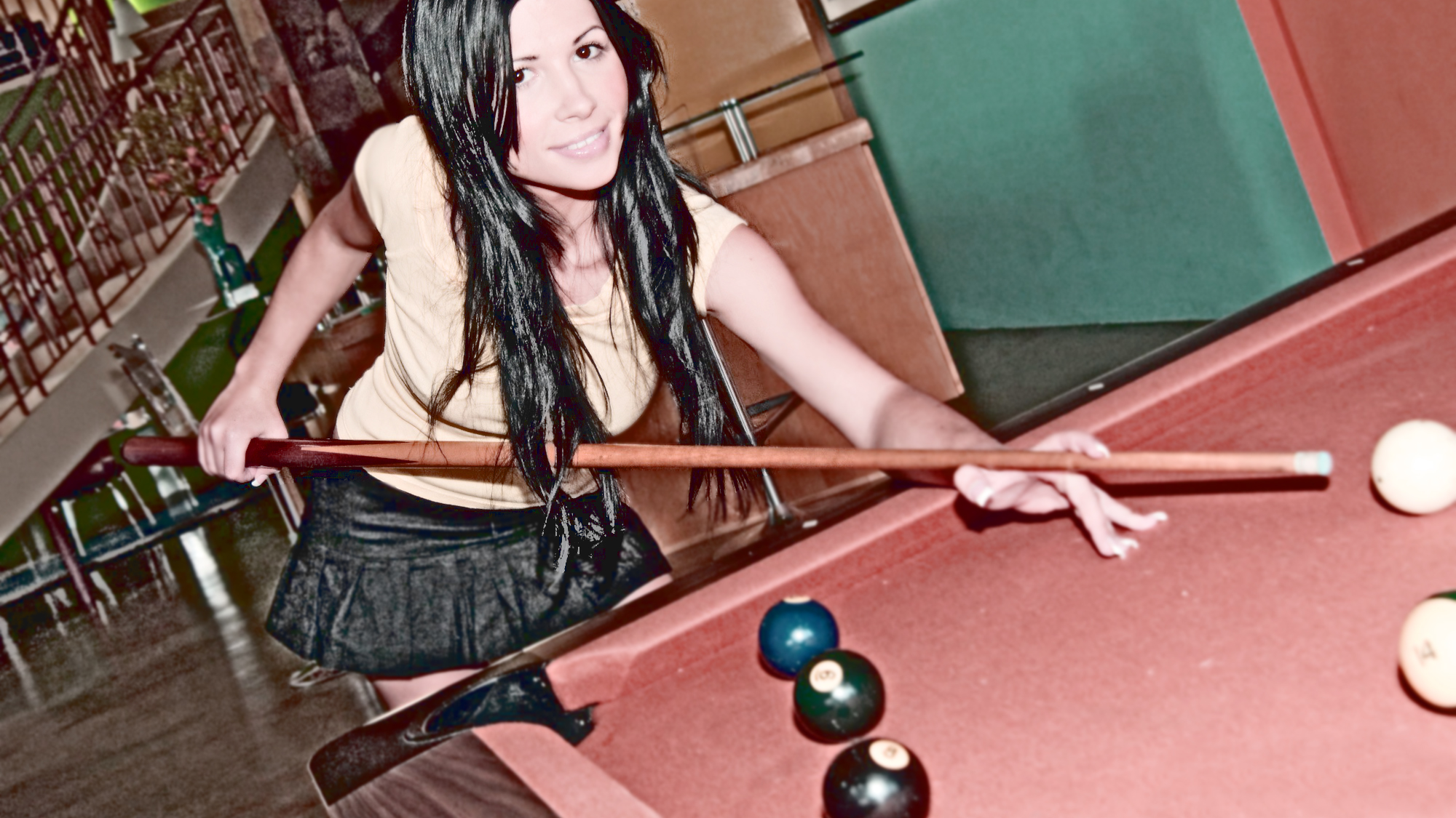 Pool Balls Pool Cue Black Shirt Black Hair Looking At Viewer 2000x1125
