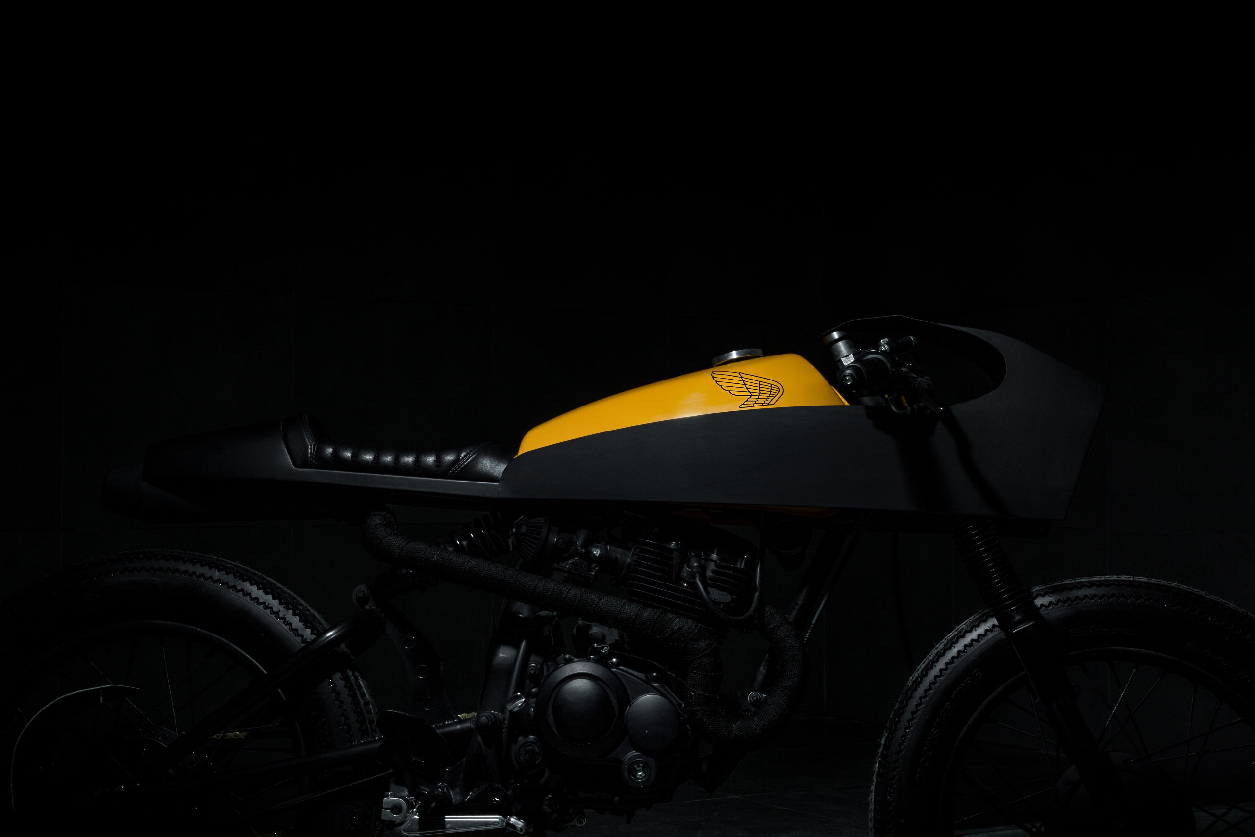 Dark Simple Background Black Background Vehicle Motorcycle 2560x1707