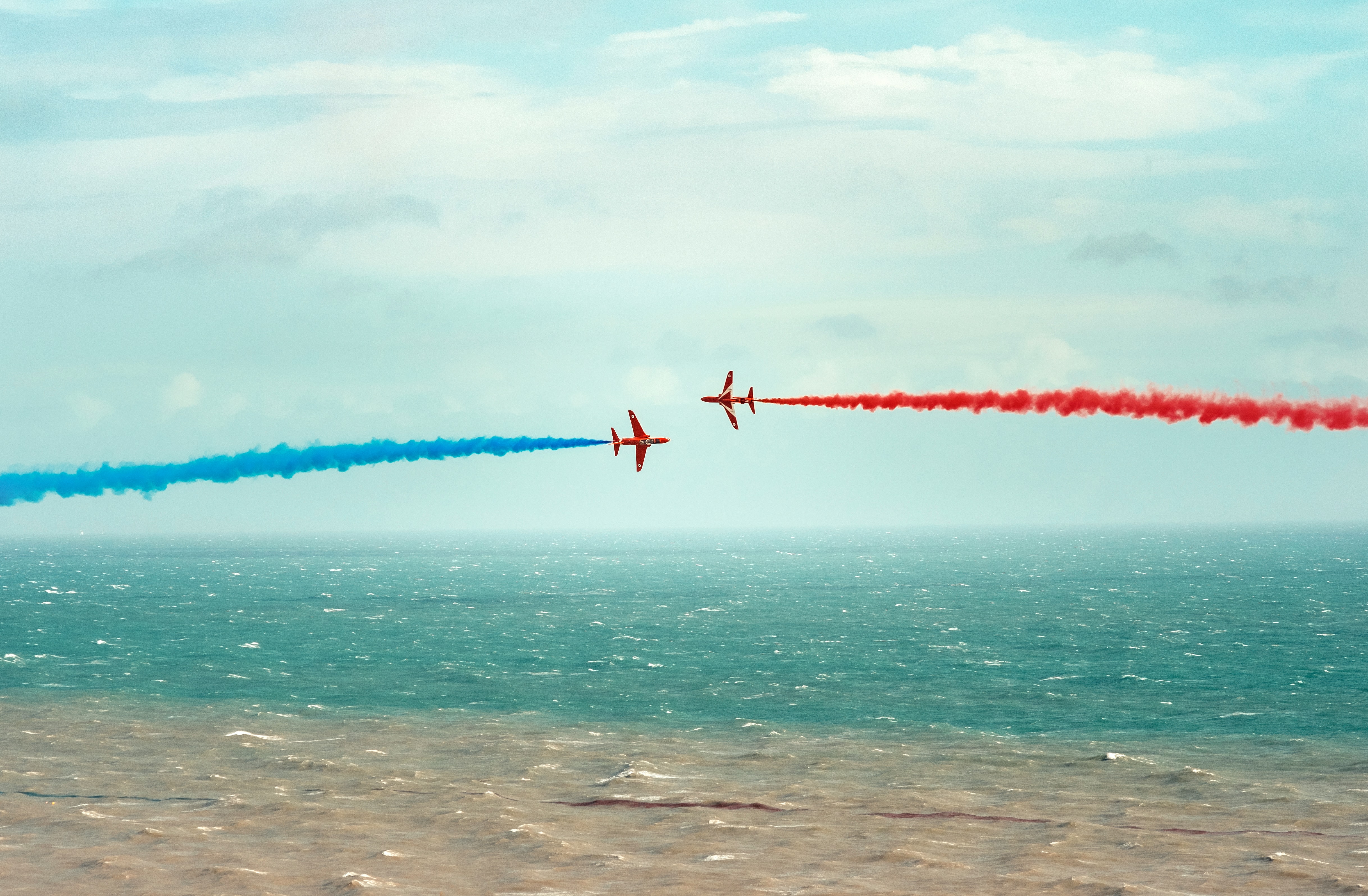 Water Red Arrows 4872x3192