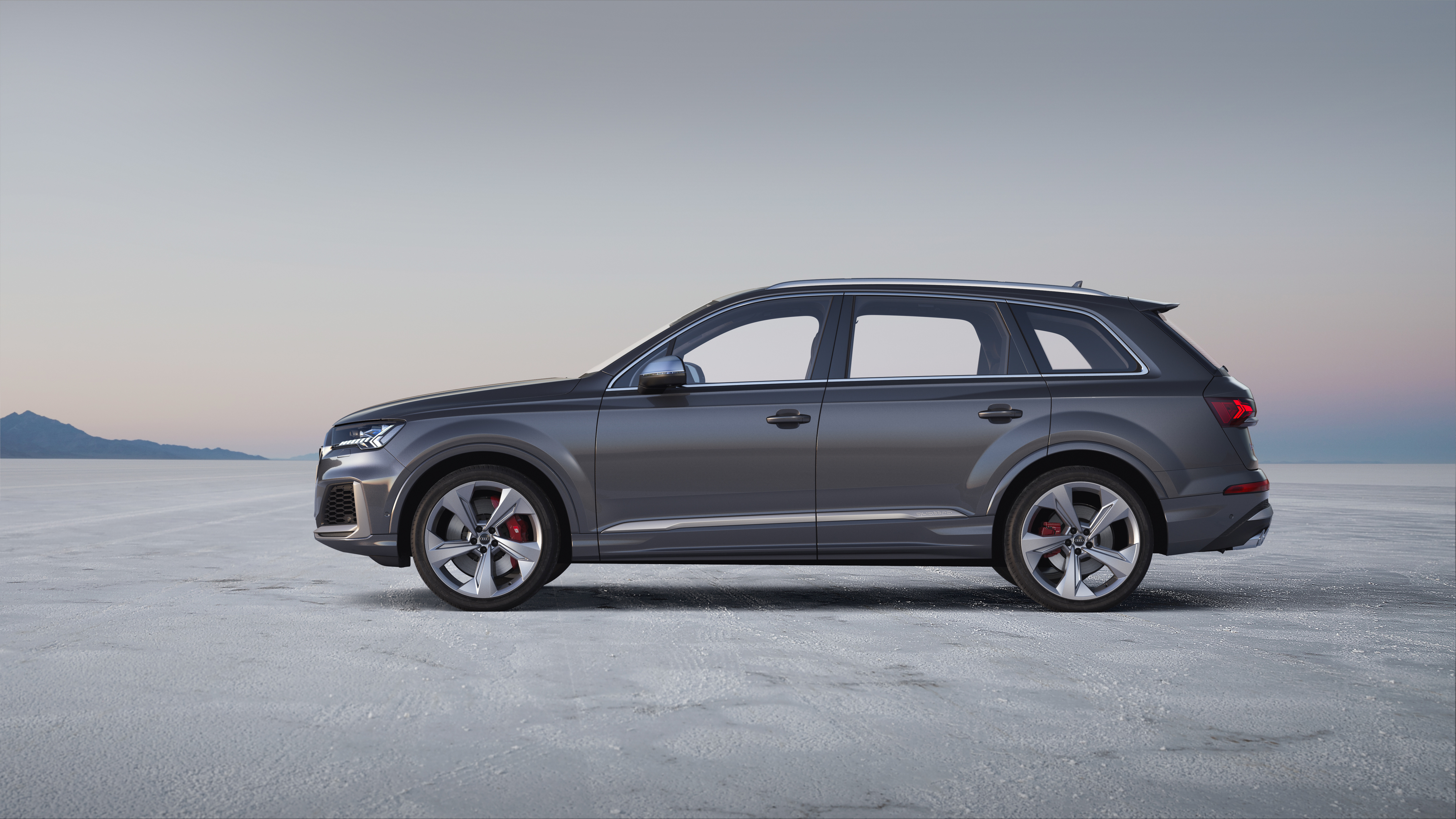 Audi Audi Q7 Car Crossover Car Full Size Car Luxury Car Suv Silver Car Vehicle 4961x2791