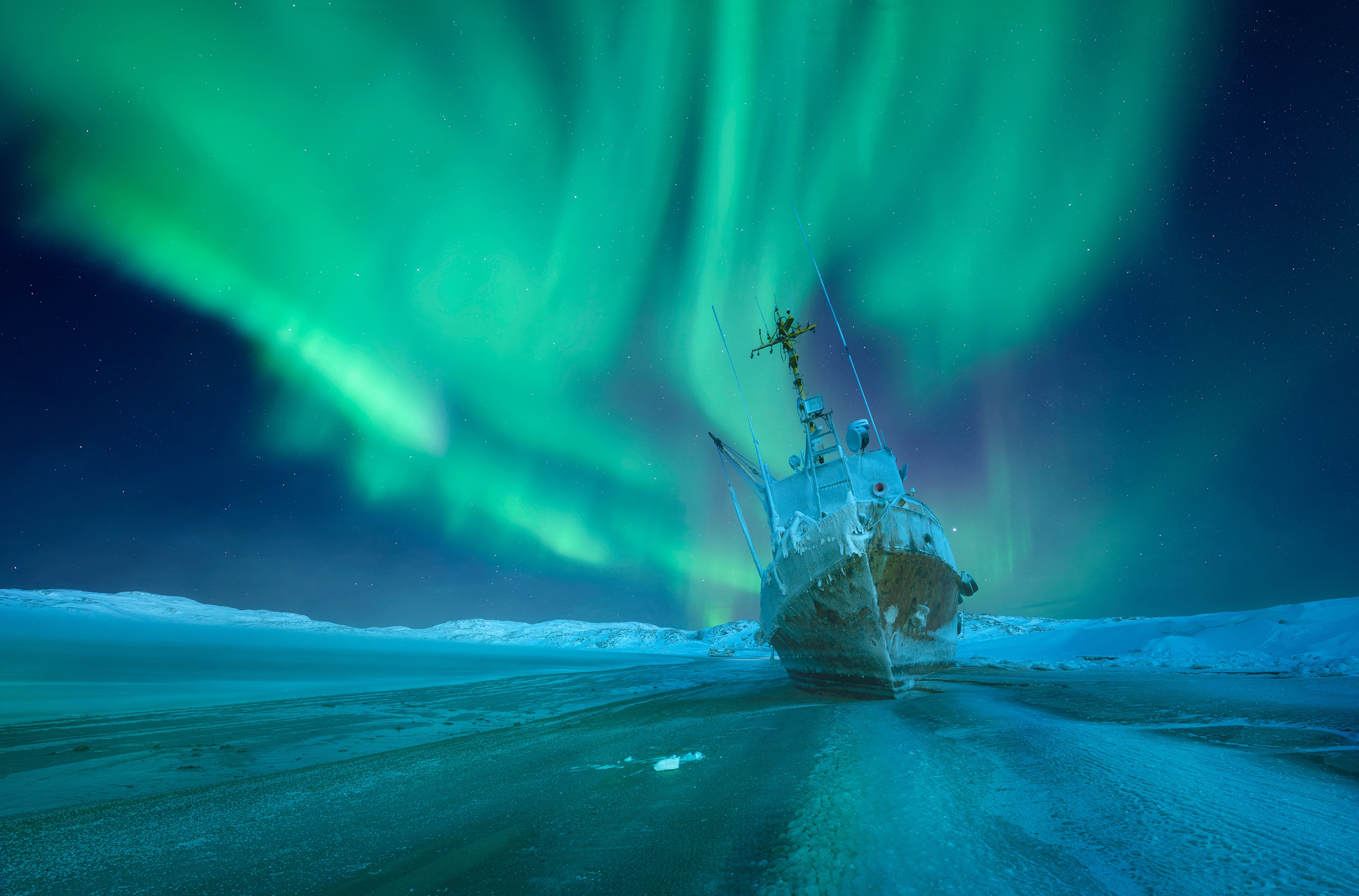Aurora Borealis Russia Ship Winter 2956x1950