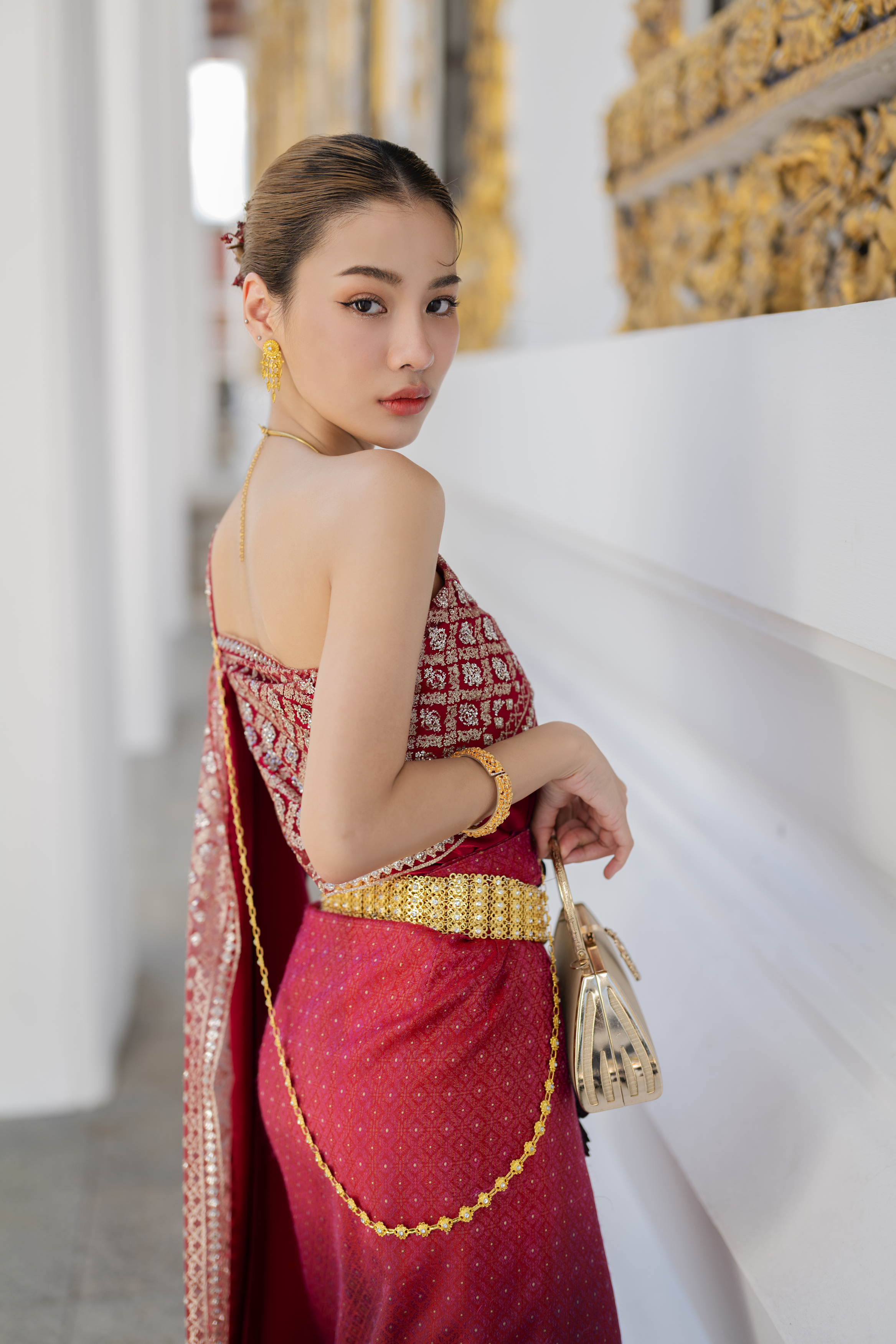 Chou Hsuan Yung Women Asian Brunette Makeup Dress Red Clothing Eyeliner Hairbun Handbags Depth Of Fi 2335x3500