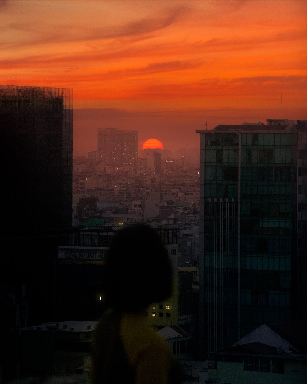 Cyberpunk Apocalyptic Silhouette Cityscape Sunset 1080x1350