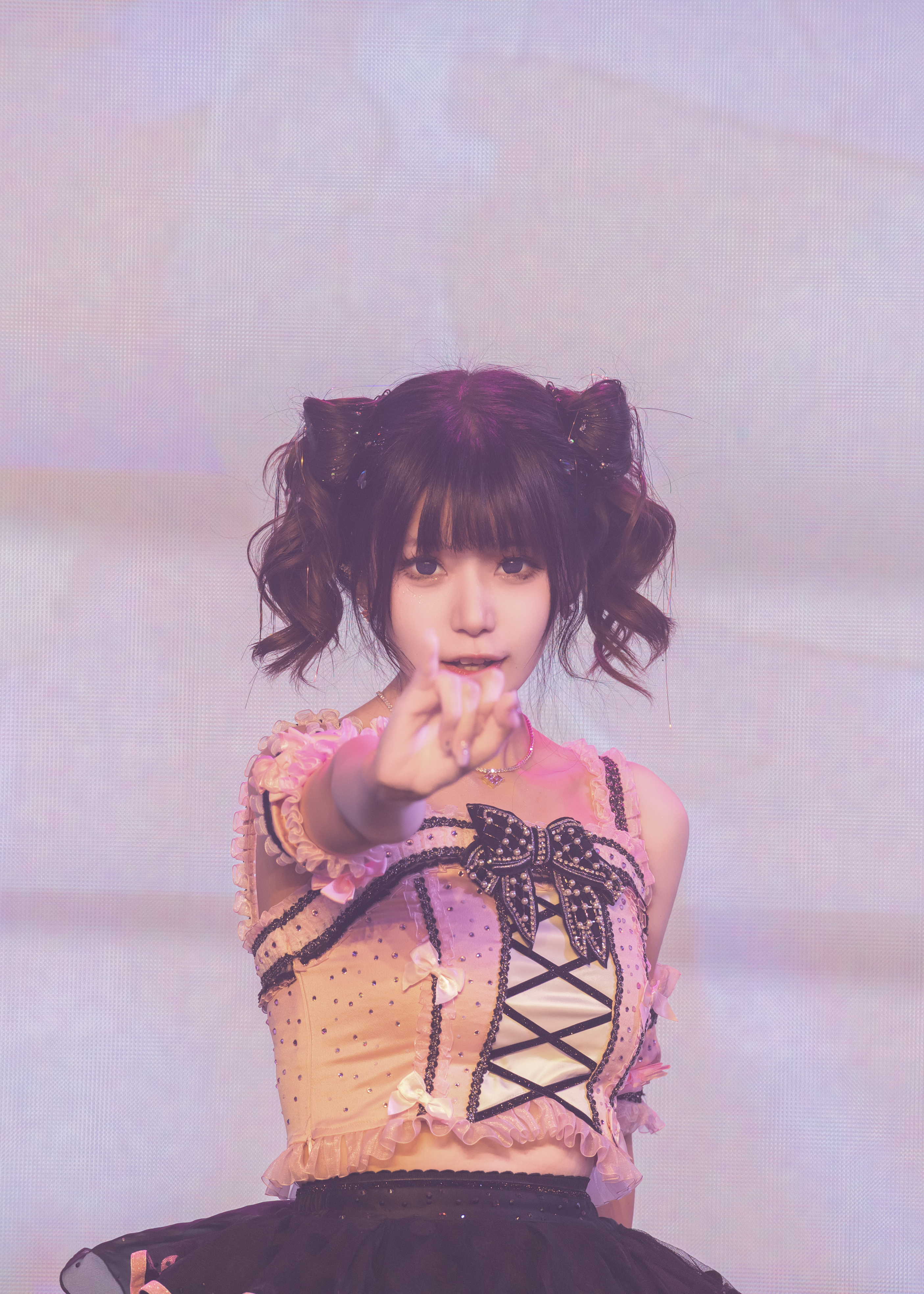 MaoDaRen Asian Curly Hair Pink Bow 2810x3936