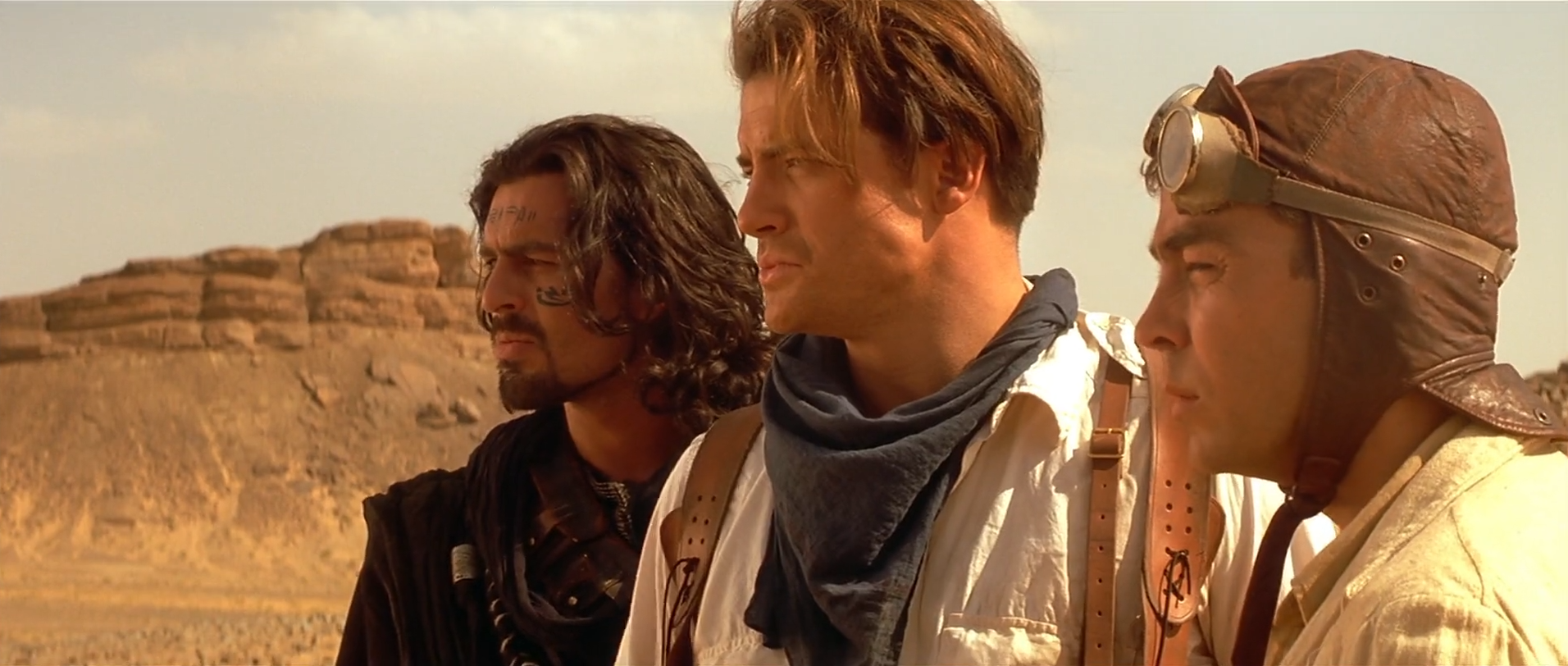 Brendan Fraser Oded Fehr John Hannah Desert Egypt Movie Characters Movies Film Stills The Mummy Men  1912x812