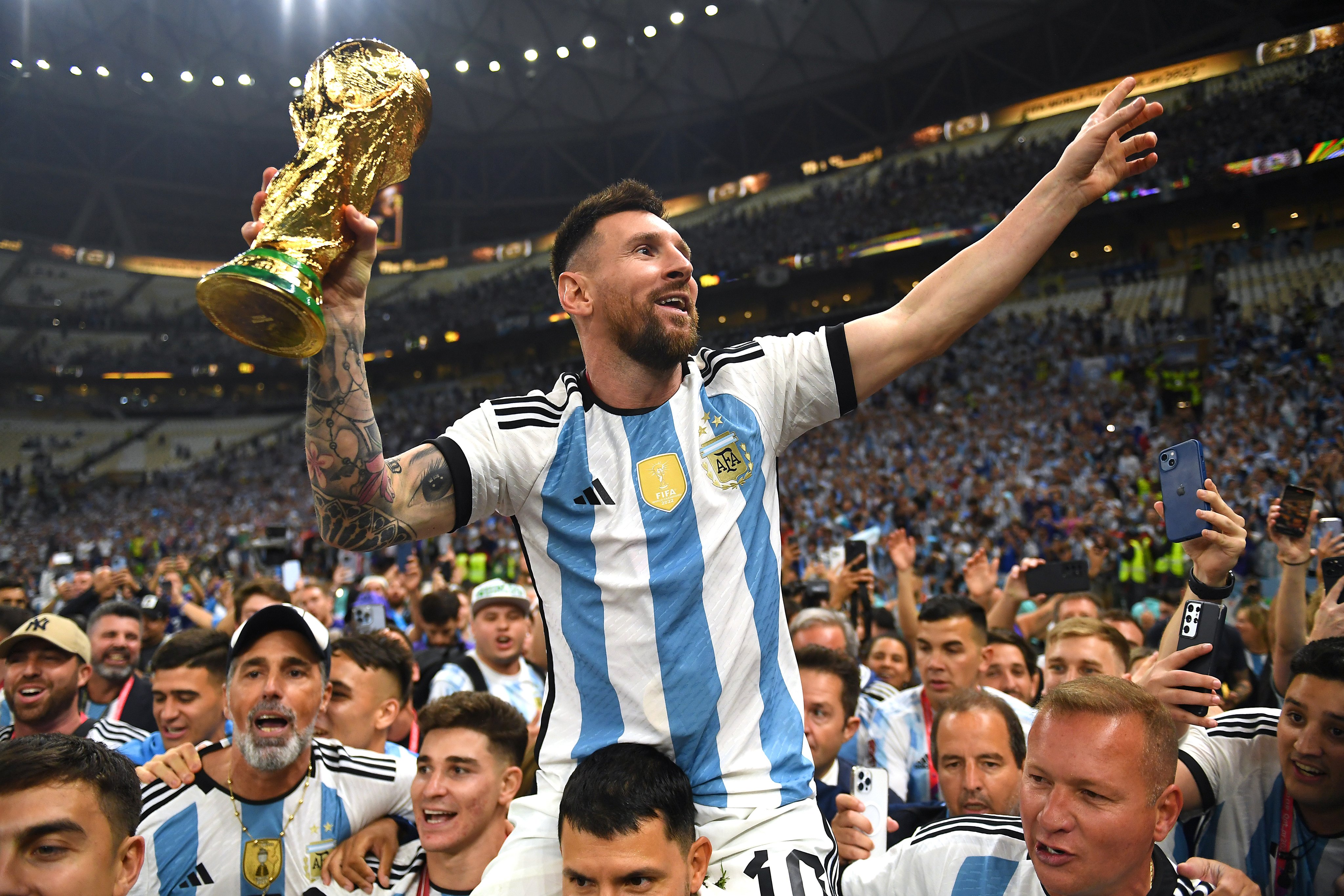Argentina FiFA World Cup Lionel Messi Soccer Trophy Men 4096x2731