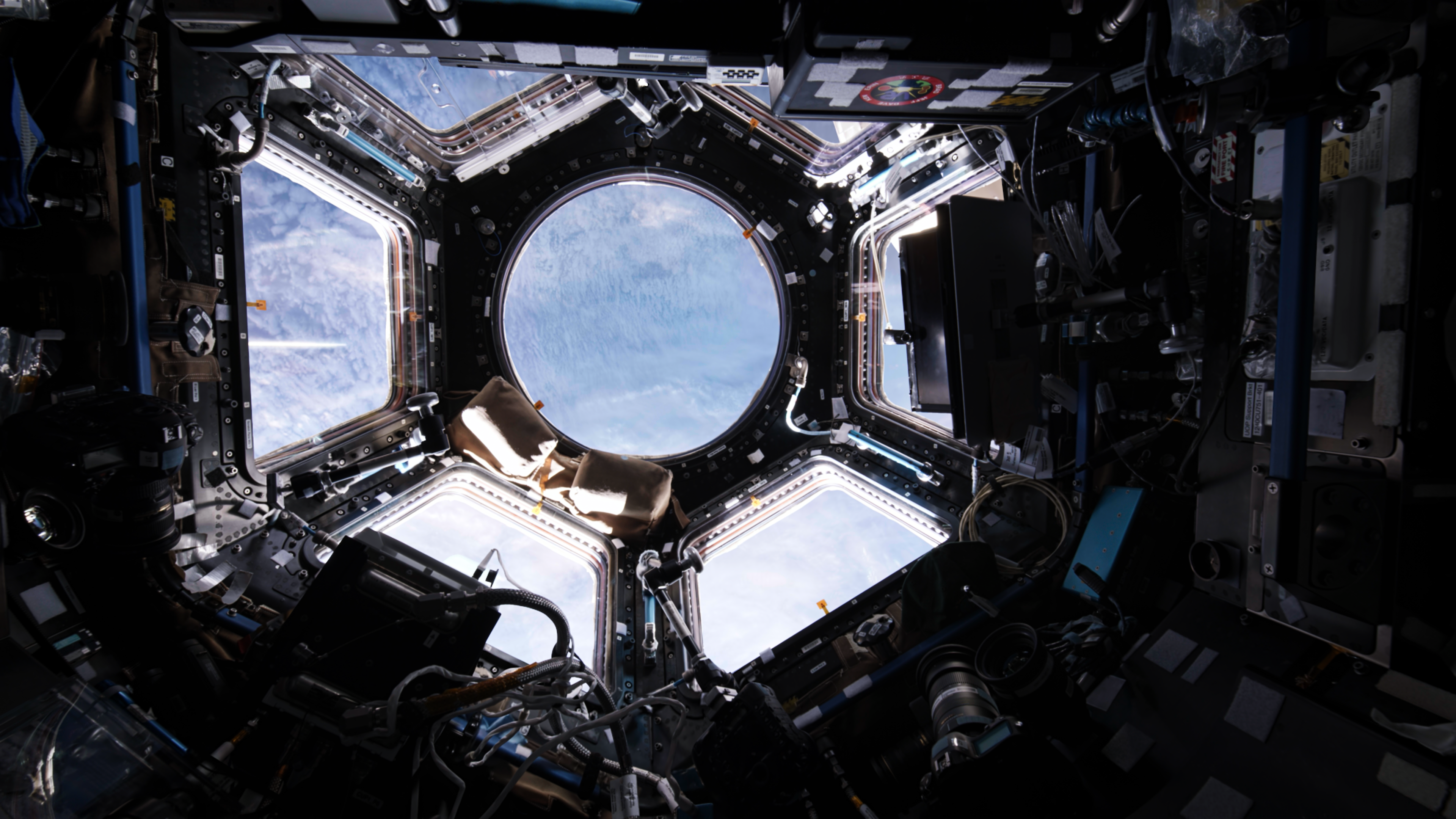 A Beautiful Planet Movies Film Stills Space Station Space Planet Earth 3840x2160
