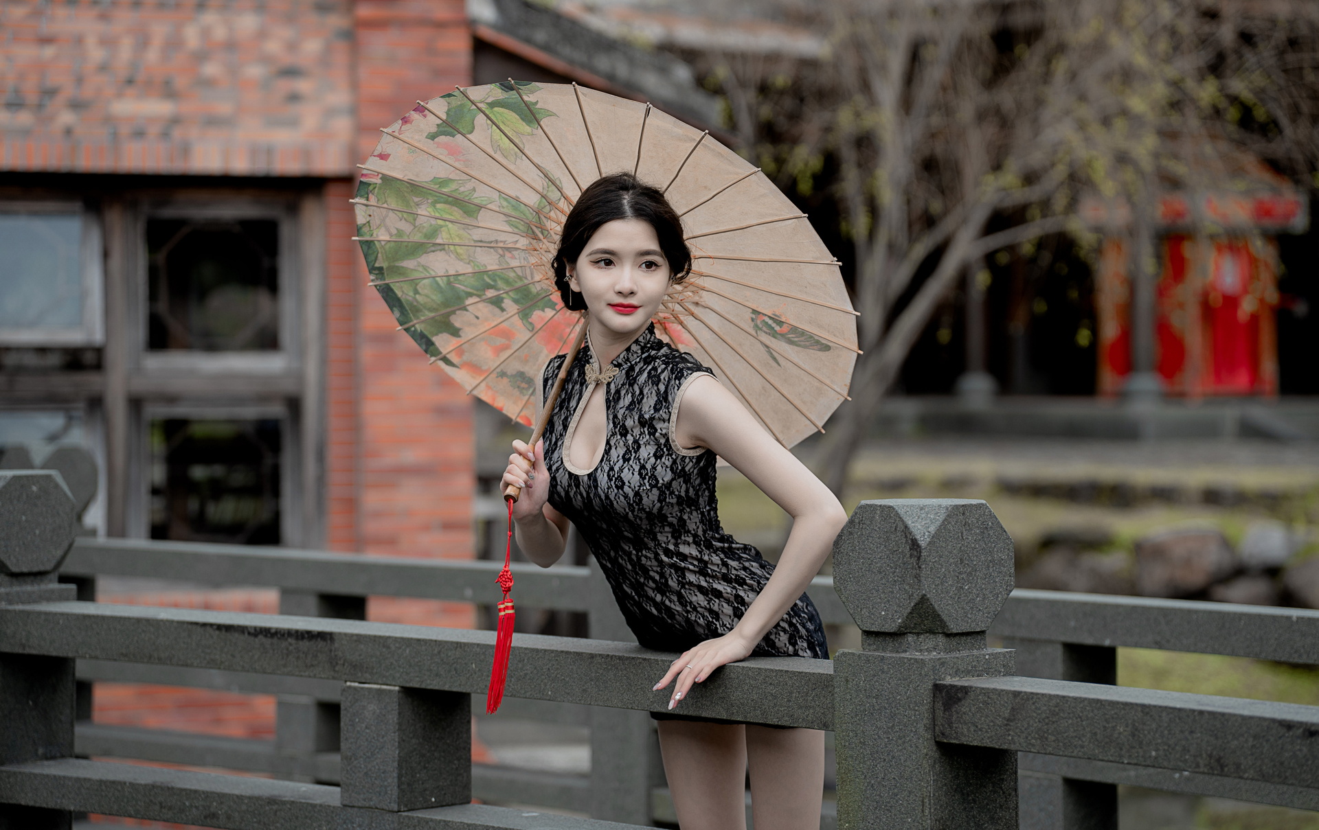 Asian Model Women Long Hair Dark Hair Japanese Umbrella 1920x1209