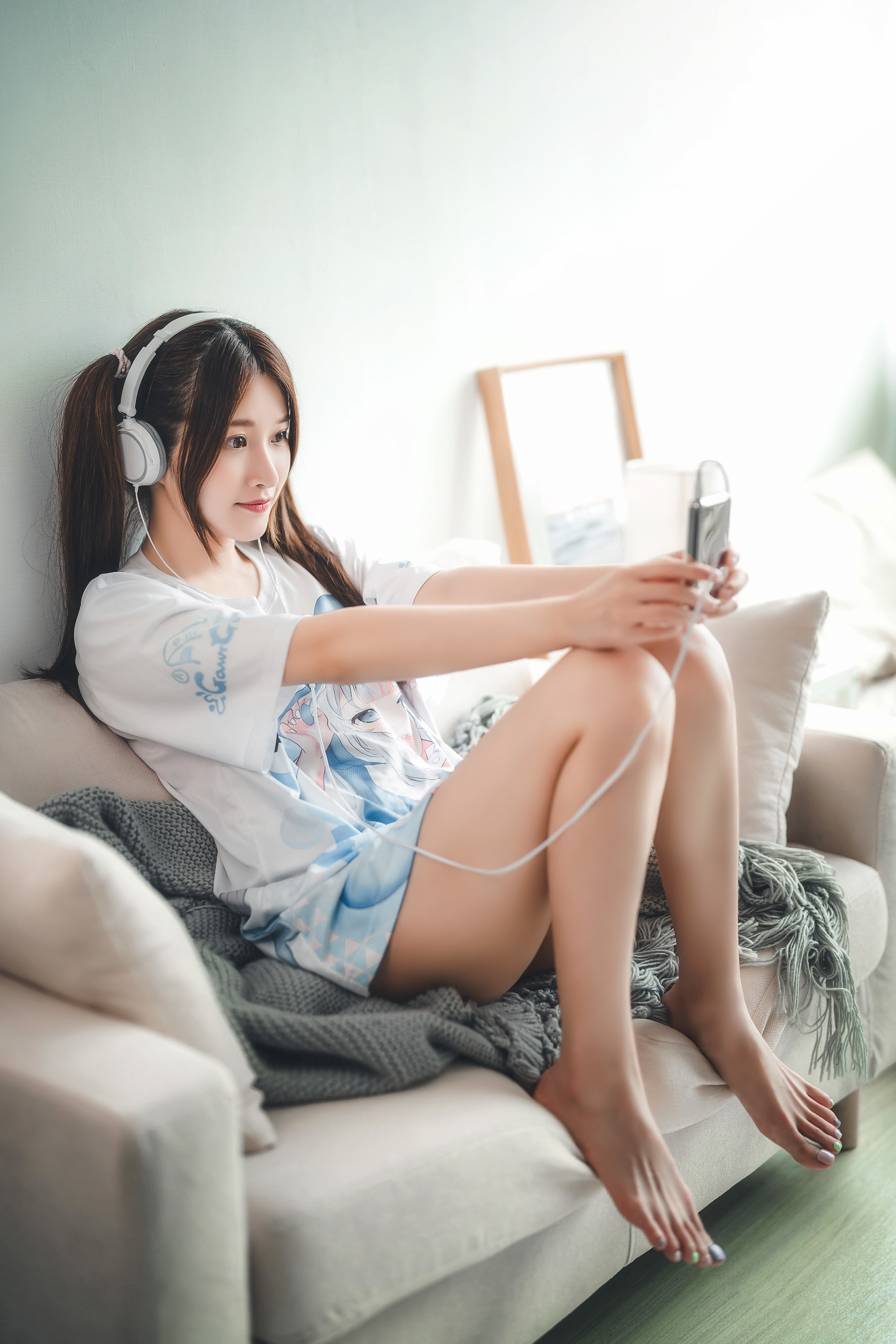 Asian Women Model Women Indoors Indoors Barefoot Brunette Couch Sitting Long Hair Audio Technica Hea 1366x2048