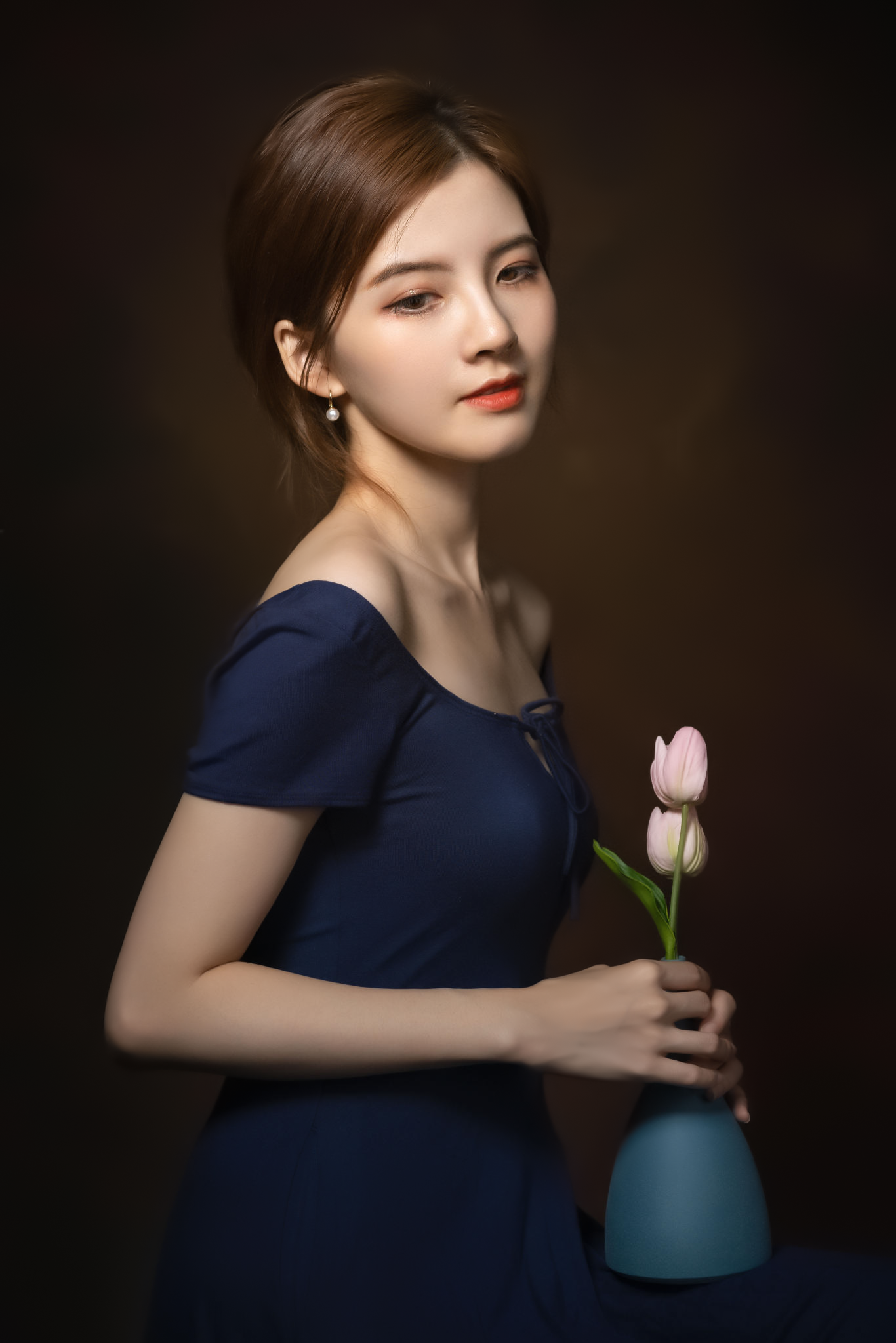 Lee Hu Women Asian Brunette Makeup Bare Shoulders Dress Flowers Tulips Simple Background 1366x2048