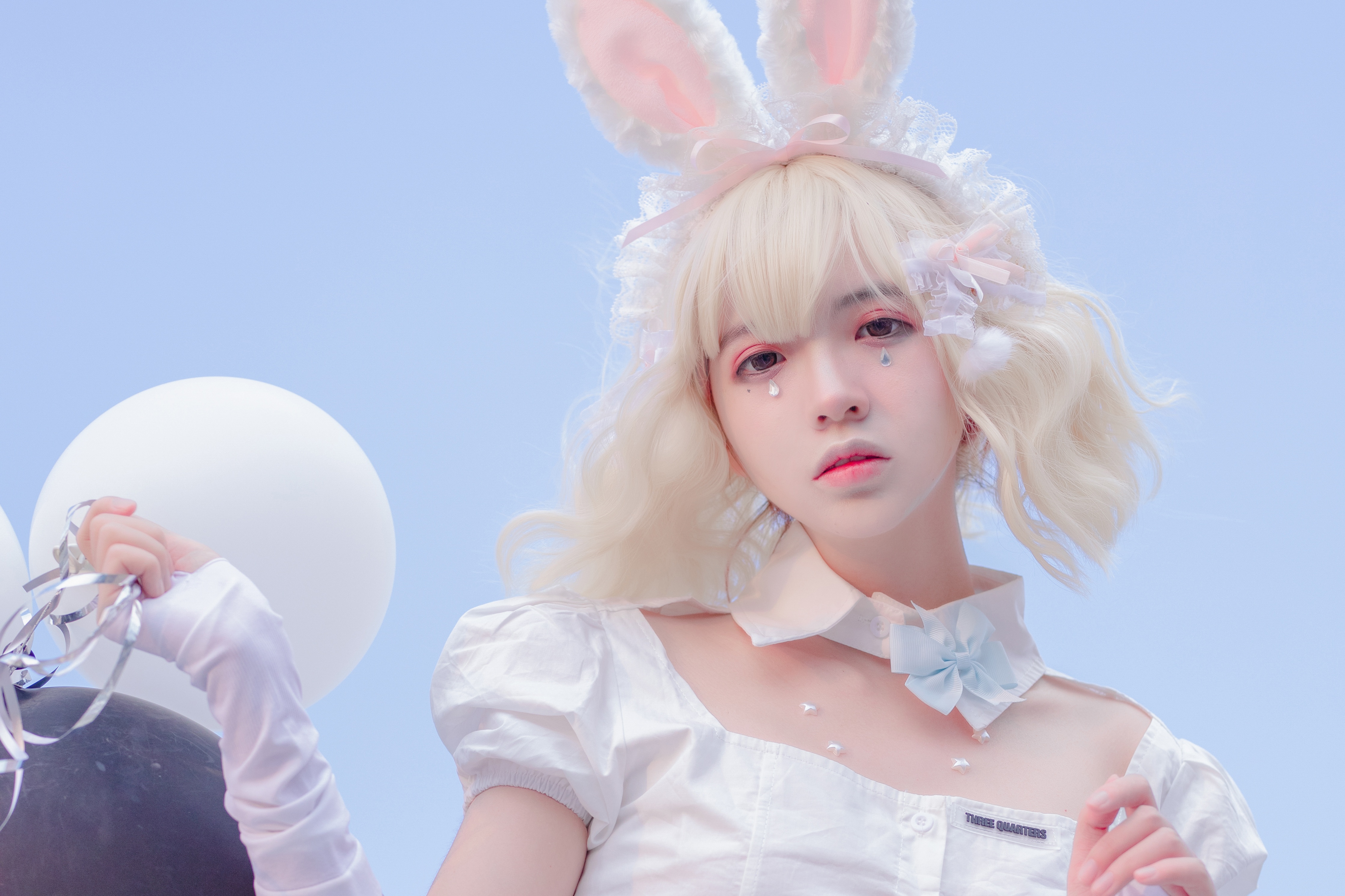 Balloon White Hair Bunny Ears Asian Women Simple Background 4476x2984