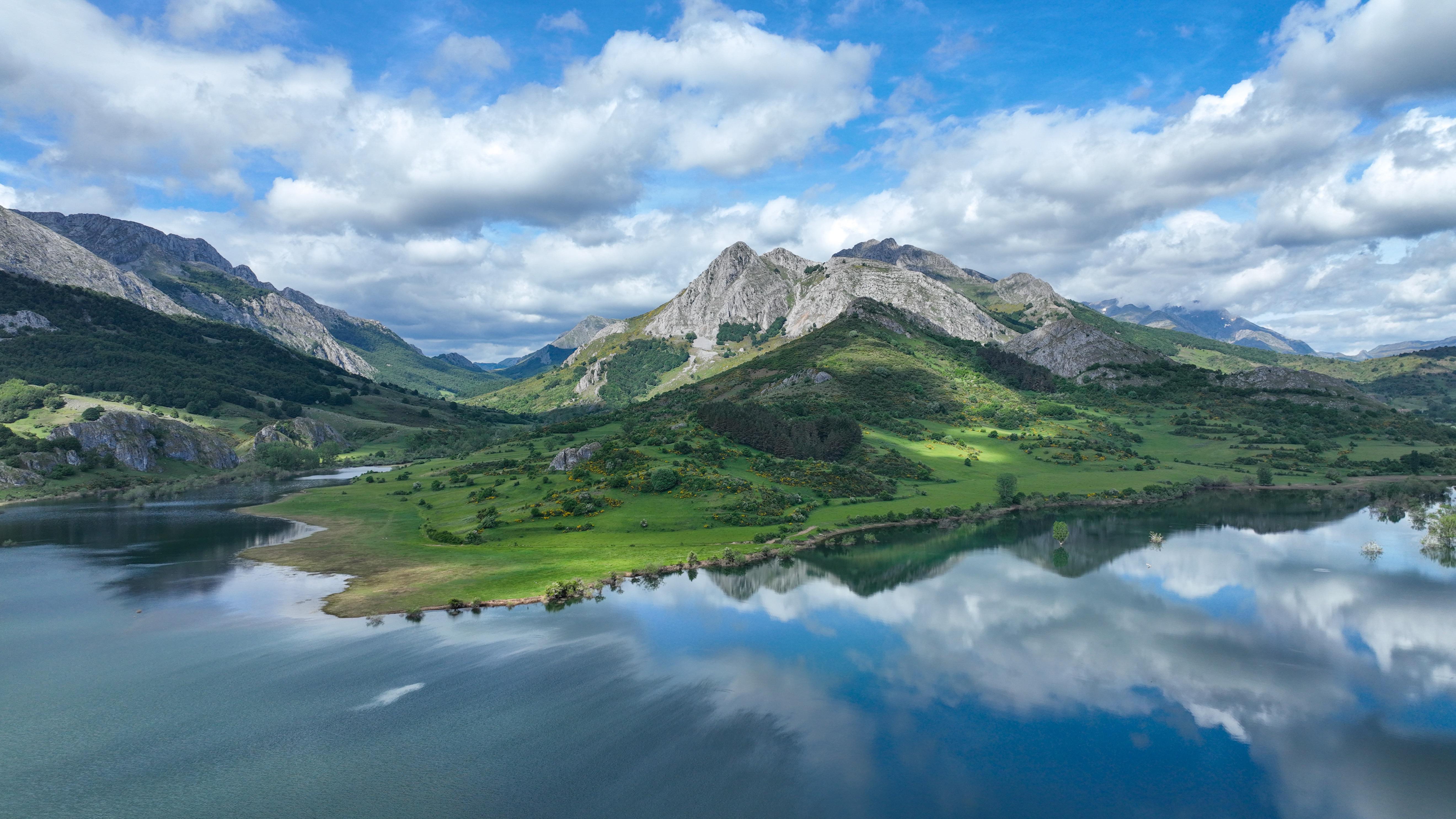Landscape Nature Lake Spain Clouds Mountains Water Reflection 5280x2970