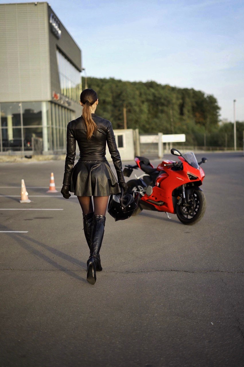 Motorcycle Kawasaki Heels Leather Skirts Boots Leather Jacket Women 851x1280