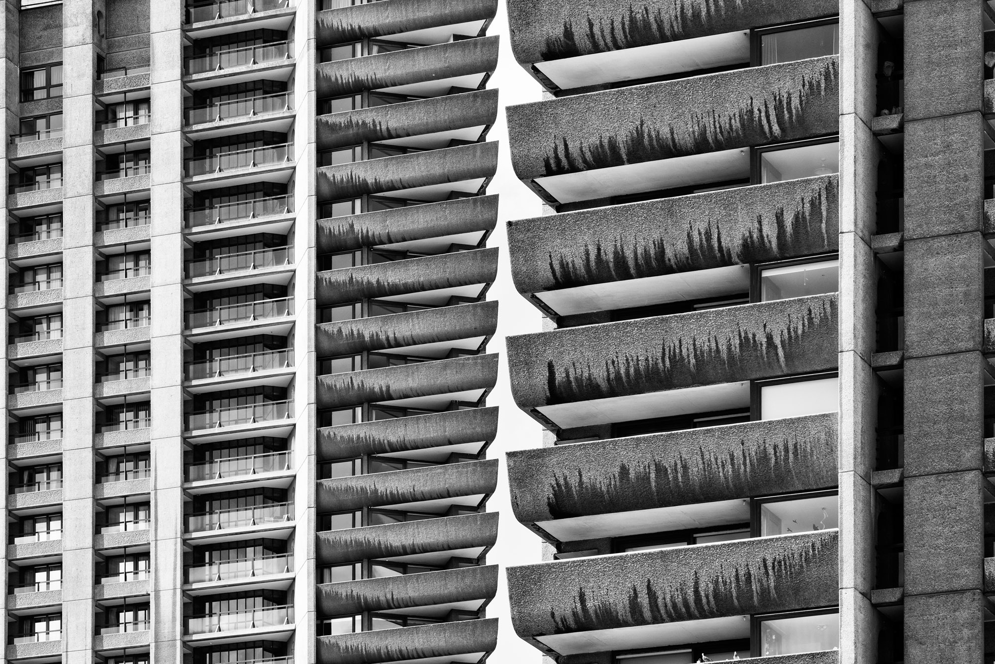 Architecture Building Block Of Flats Brutalism Barbican London UK Monochrome Balcony Lines Concrete  2000x1335
