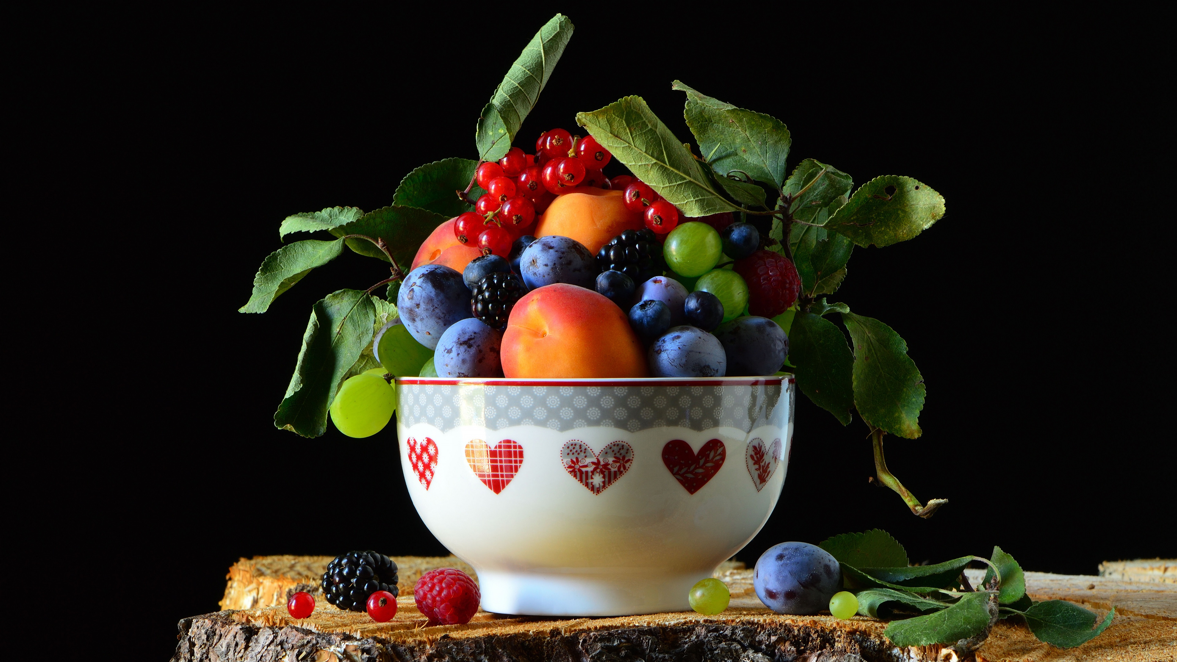 Blueberry Blackberry Raspberry Plum Nectarine Grapes Currants 3840x2160