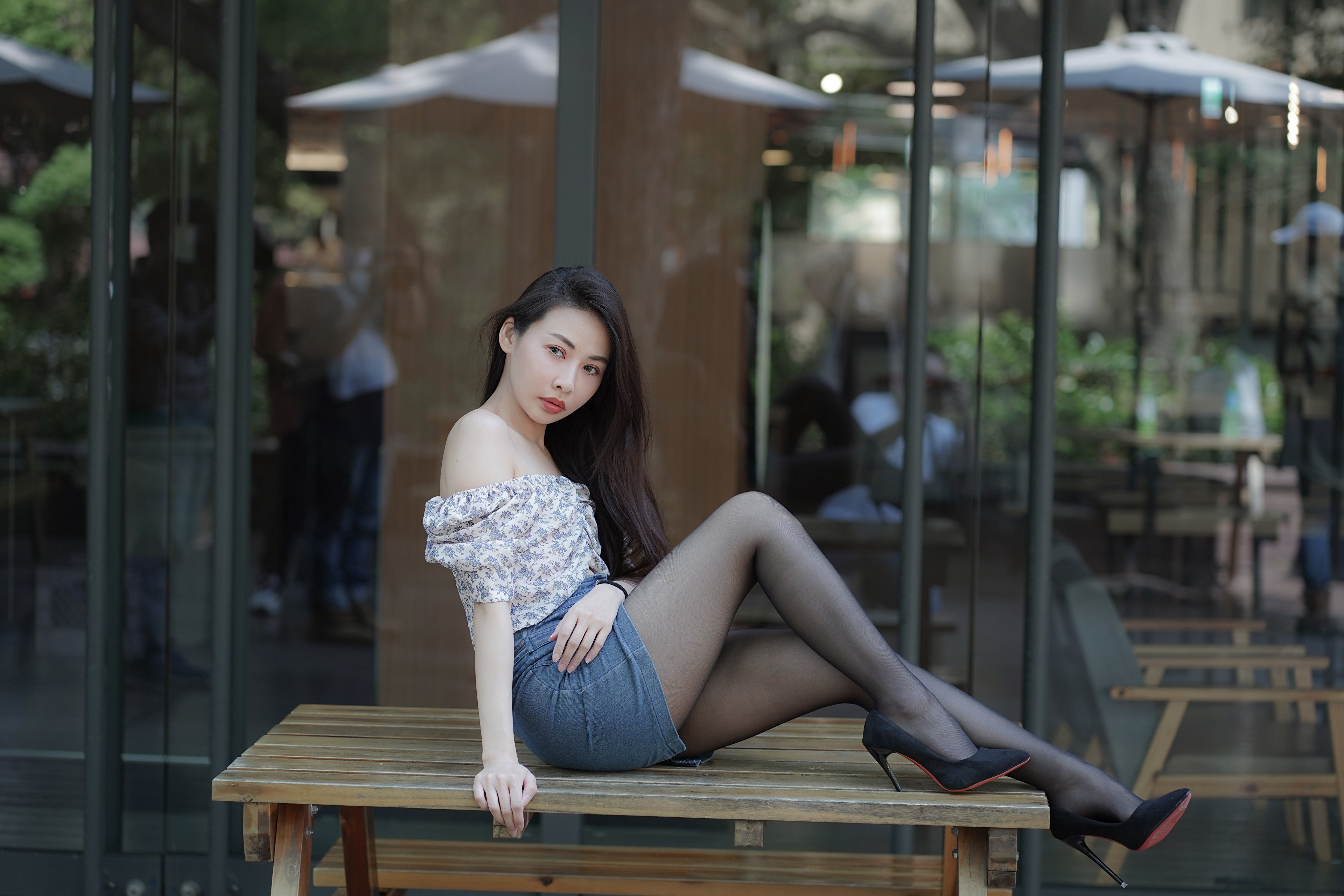 Asian Model Women Dark Hair Long Hair Nylons Sitting High Heels 3840x2560