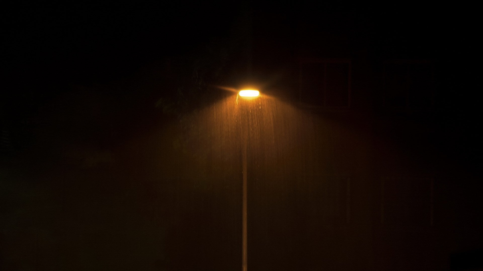 Lamp Night Rain 1920x1080