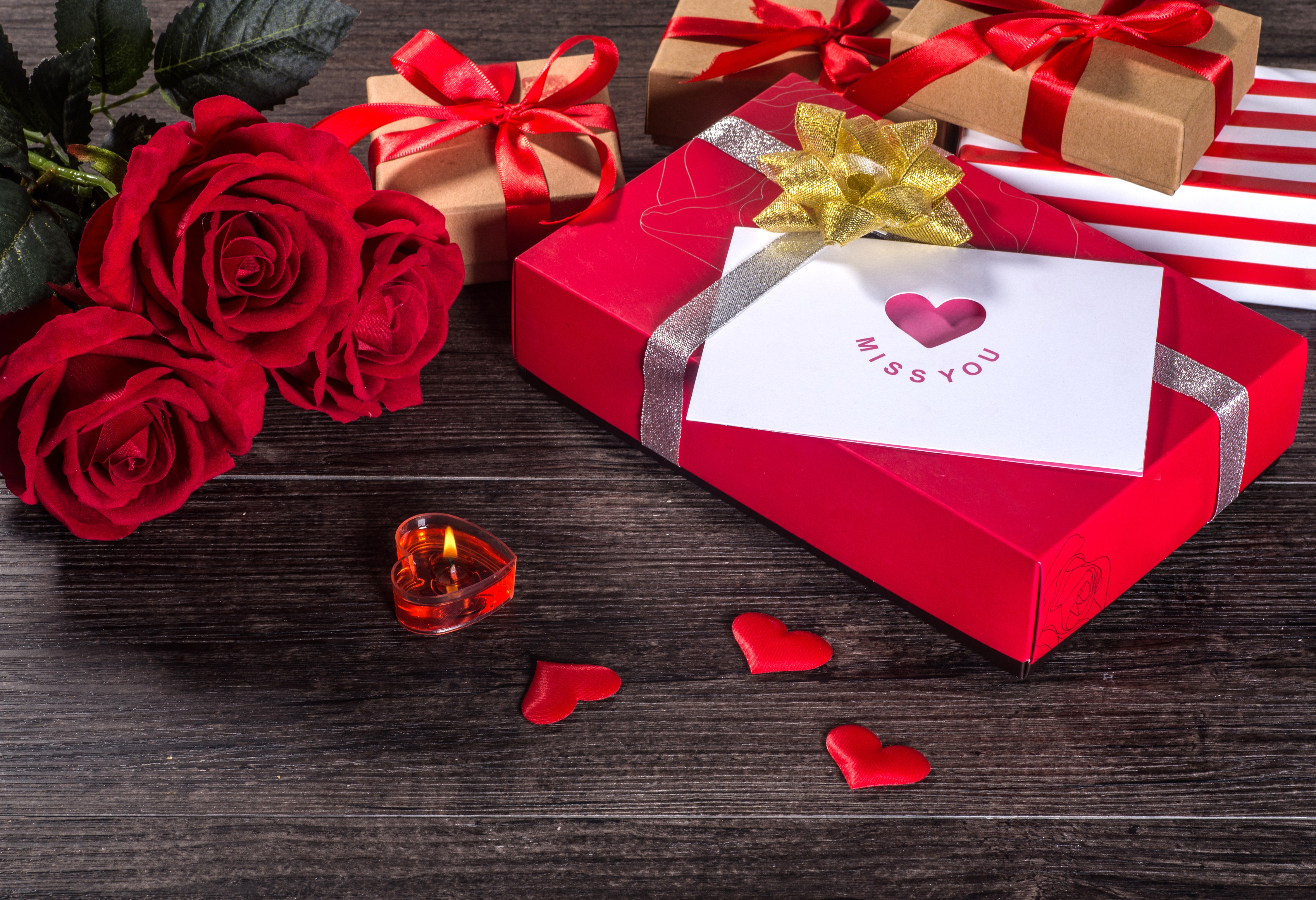 Love Flower Gift Heart Still Life 4500x3079