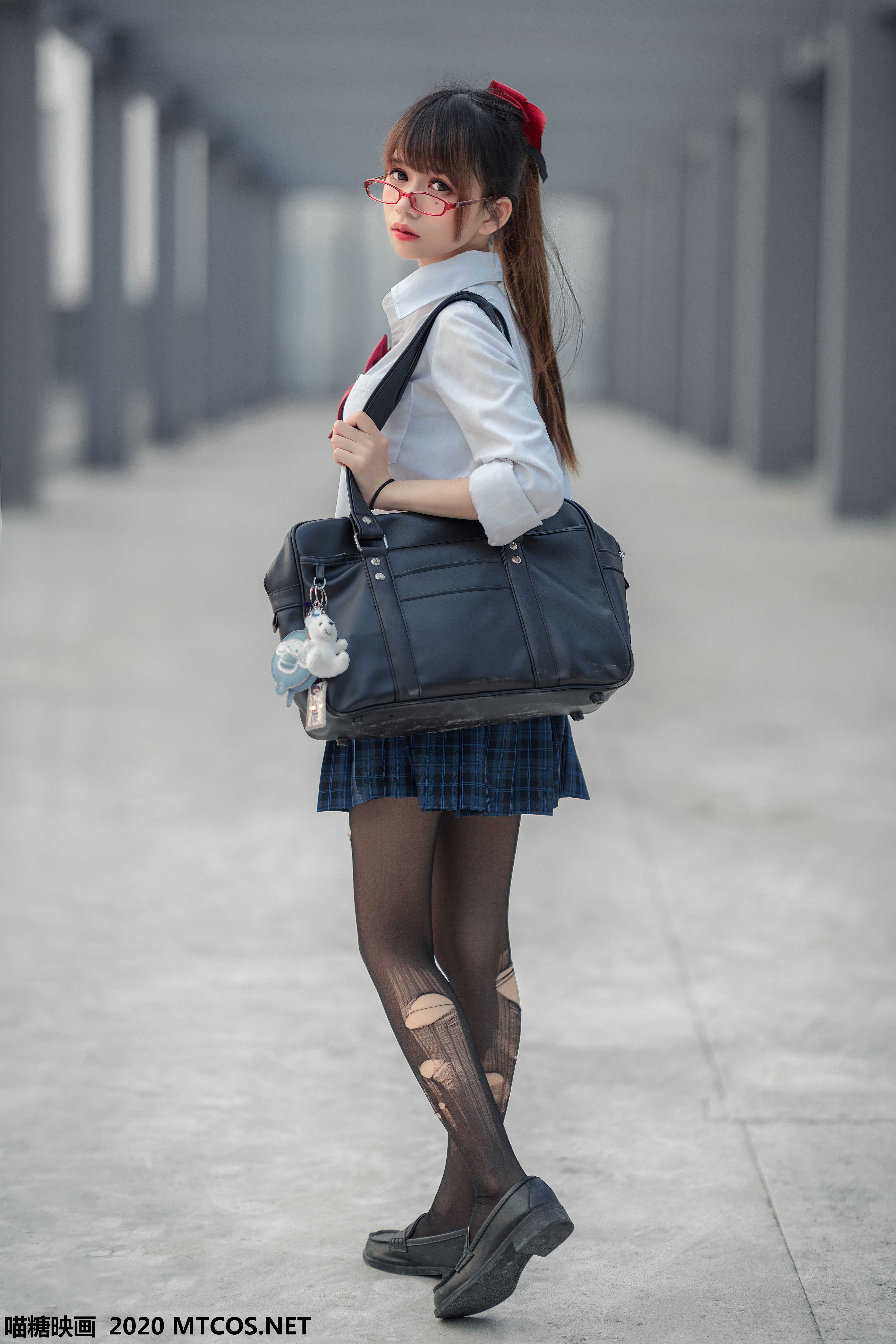 Brunette Asian Women Uniform School Uniform Plaid Skirt Skirt Bag Depth Of Field Ponytail Watermarke 4133x6199