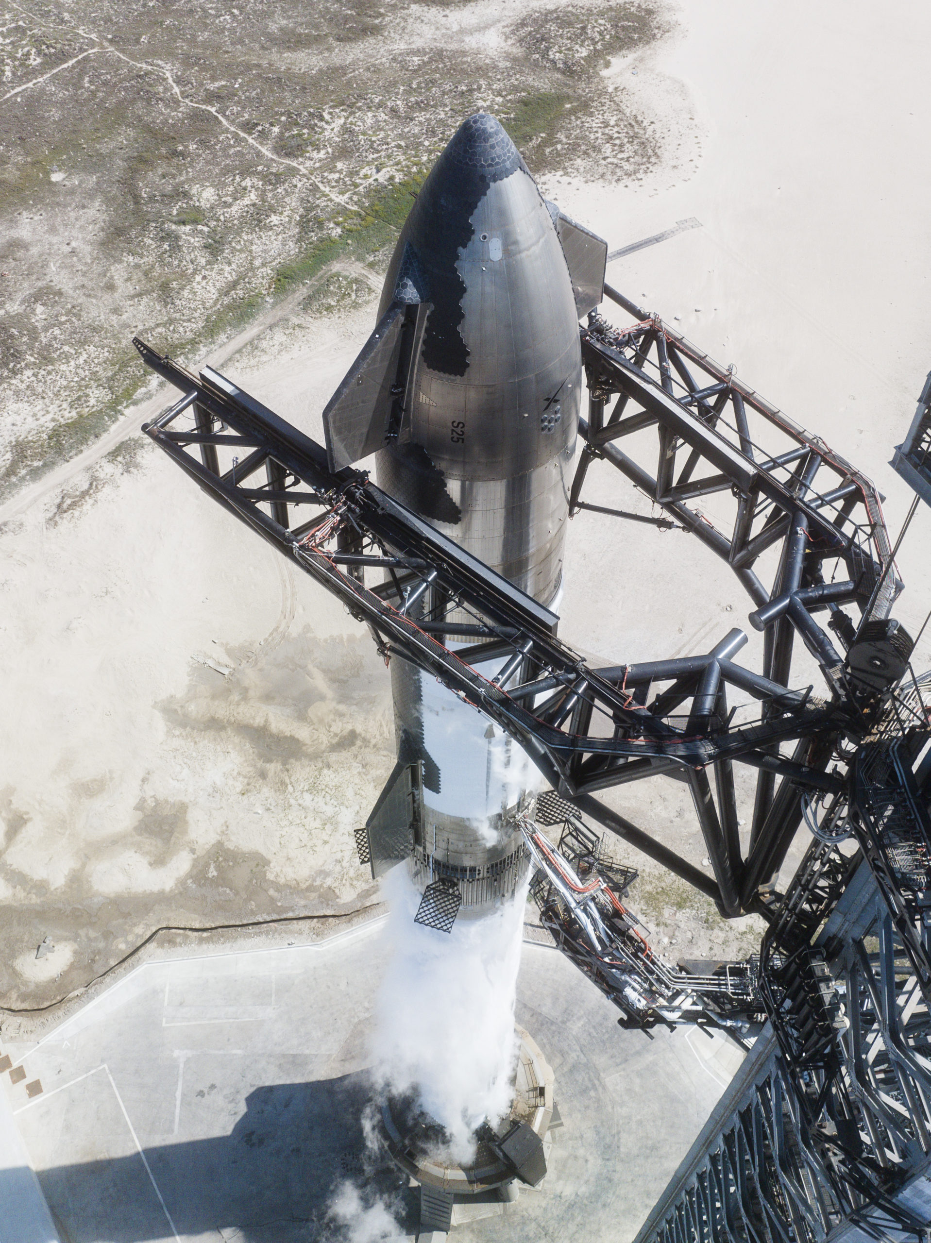 Rocket SpaceX 1917x2560
