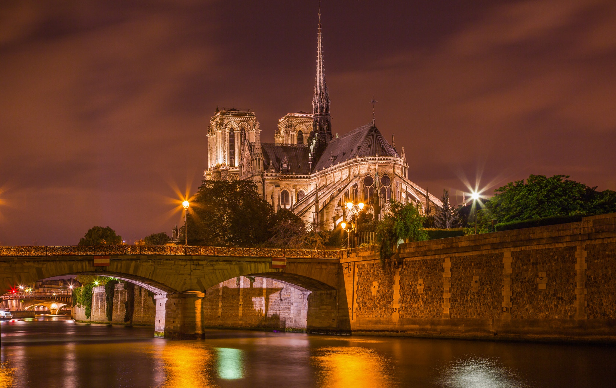 Night River Paris France Cathedral 2048x1291