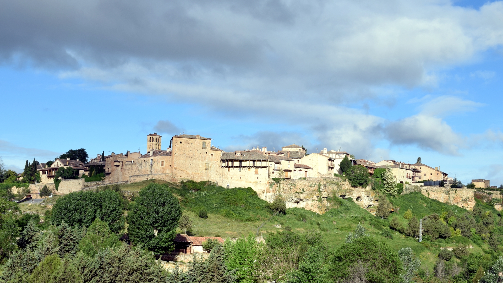 Pedraza Segovia Castilla Y Leon Spain Medieval Village Trees Sky Clouds Building 1920x1080