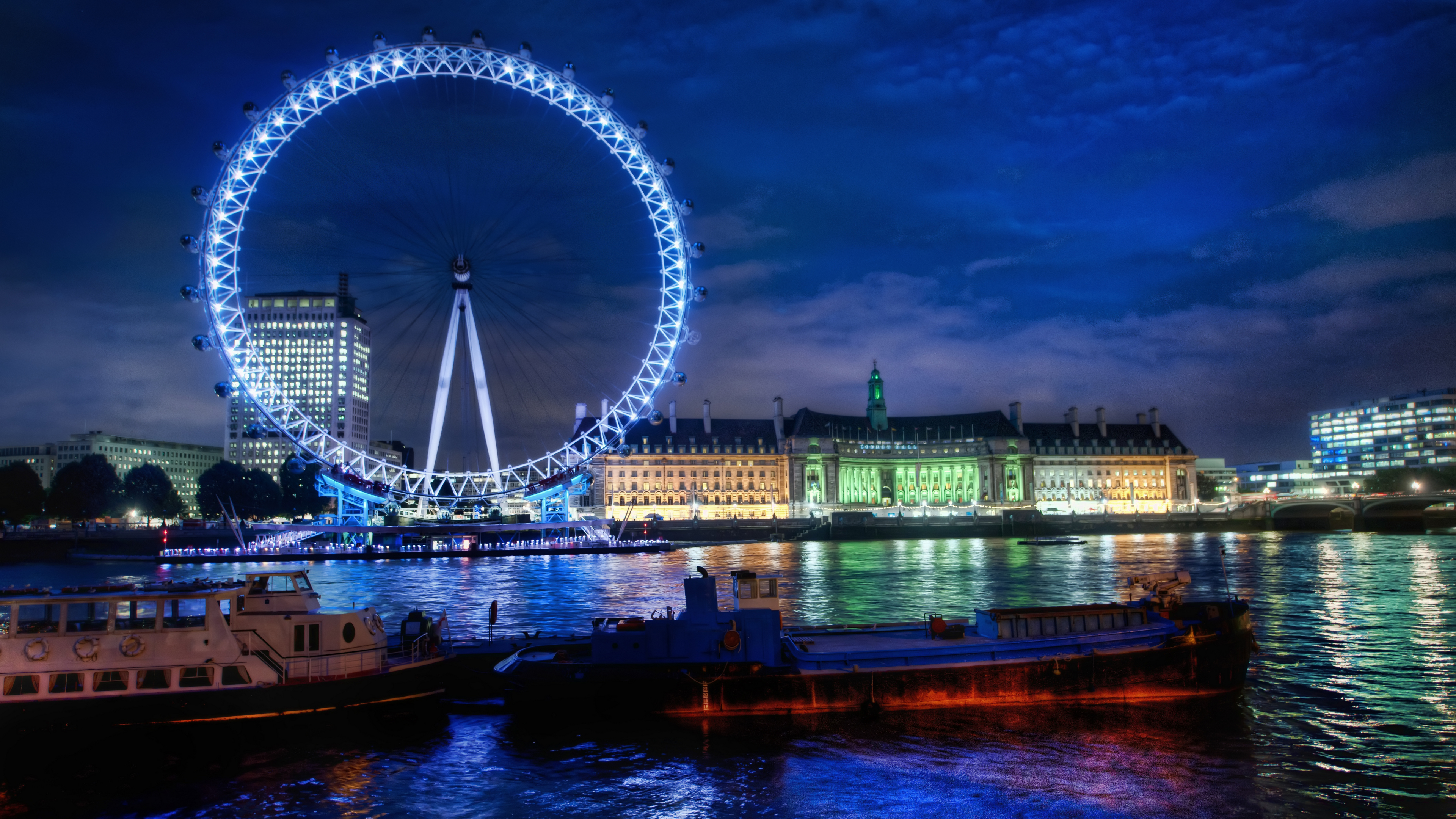 Trey Ratcliff Photography 4K UK England London Cityscape River Thames London Eye Boat Night Lights W 3840x2160