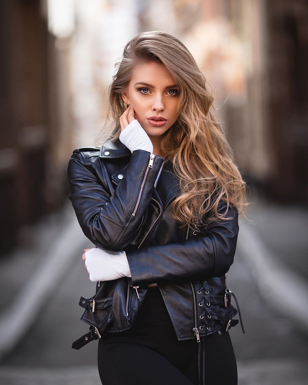 Alexa Breit Women Model Long Hair Blonde Leather Jacket Women Outdoors 1024x1280