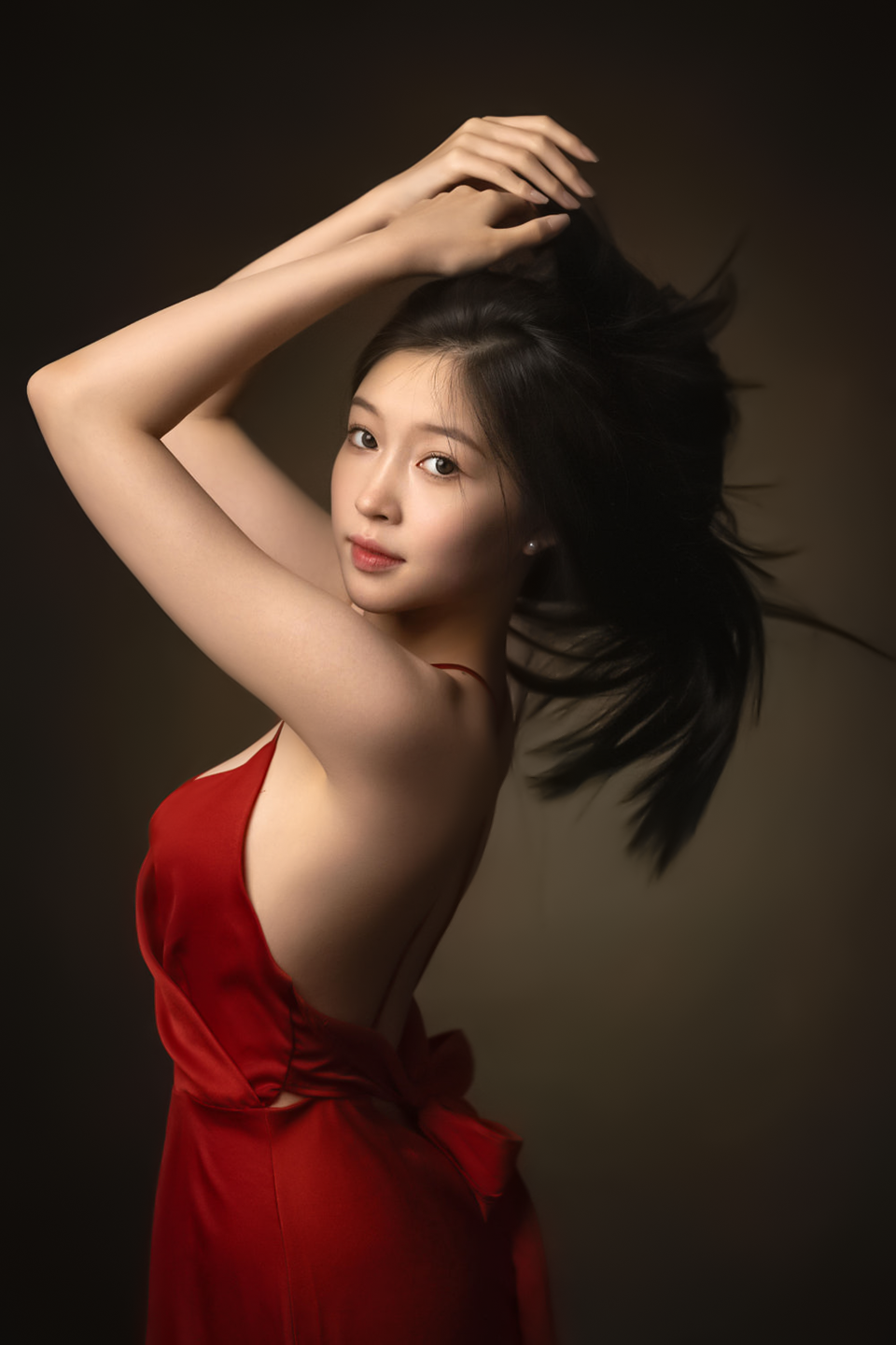 Lee Hu Women Asian Looking At Viewer Red Dress Simple Background 960x1440