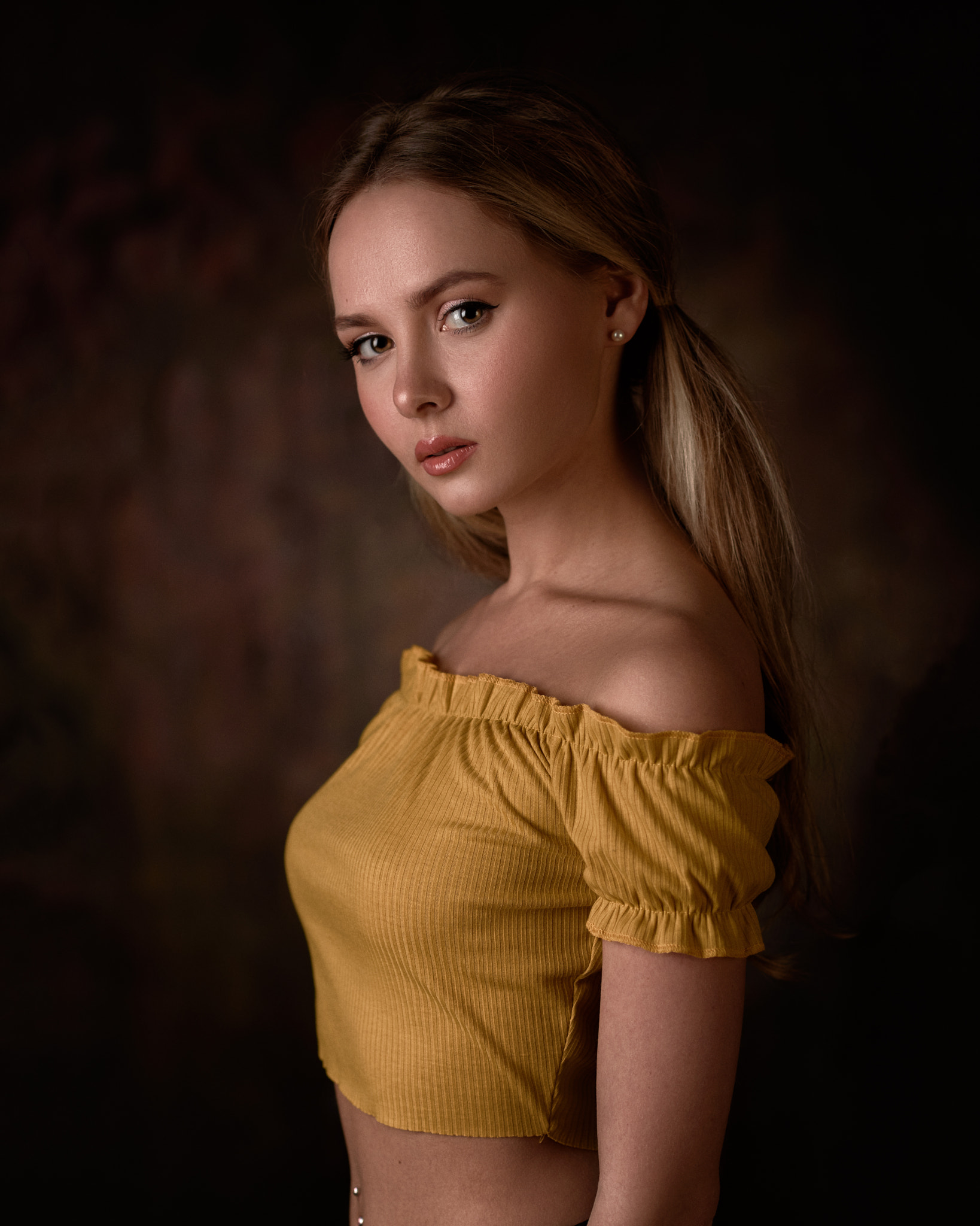 Max Pyzhik Women Blonde Yellow Clothing Bare Shoulders Simple Background 1638x2048