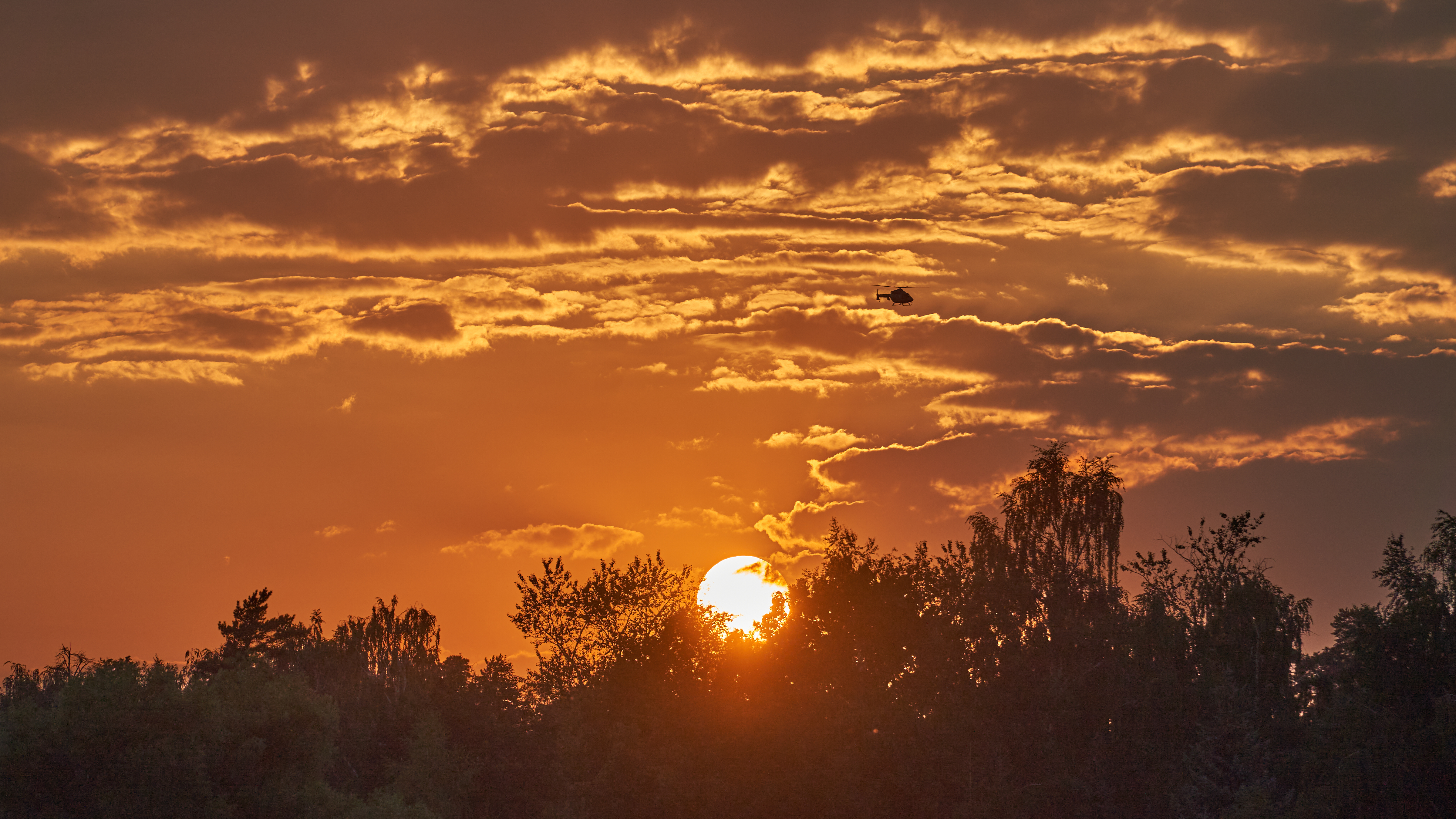 Sunset Sun Trees Clouds Russia Helicopters 4800x2700
