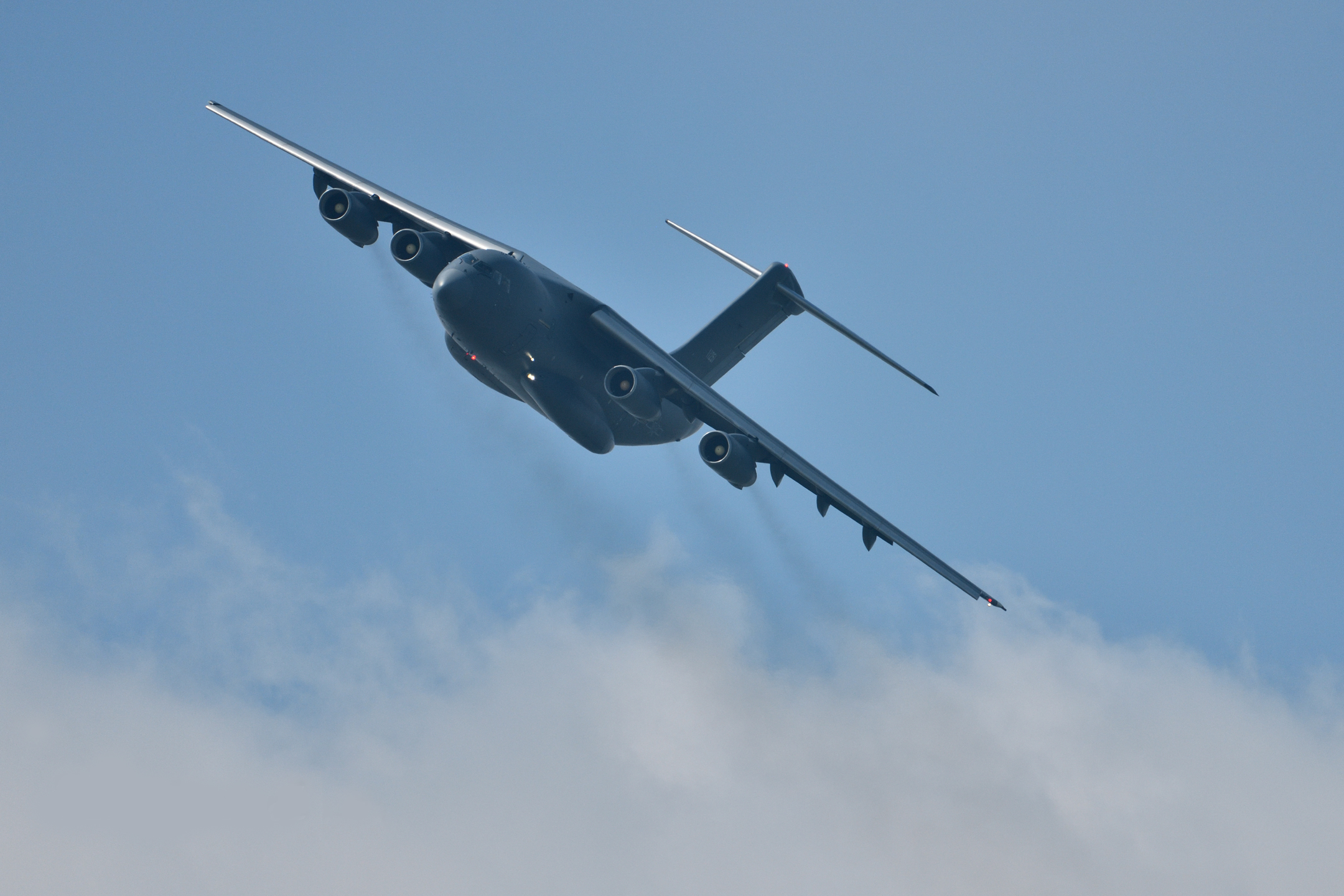 PLAAF Military Aircraft Y 20 Military Vehicle Simple Background Sky Minimalism Clouds Flying 2160x1440