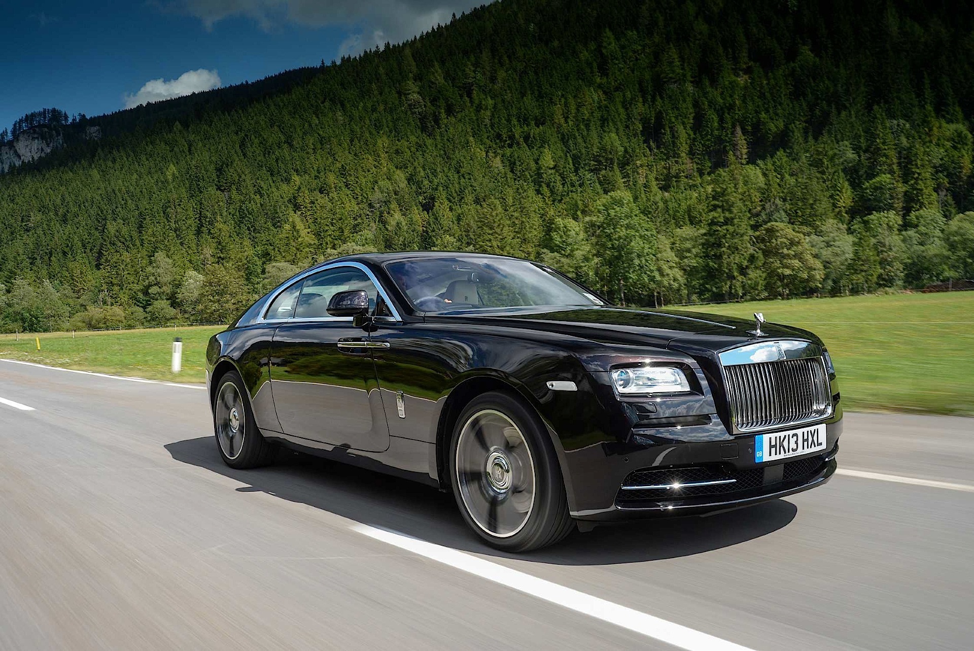 Car Rolls Royce Luxury Cars British Cars Frontal View Licence Plates Trees Clouds Road Driving Vehic 1920x1283