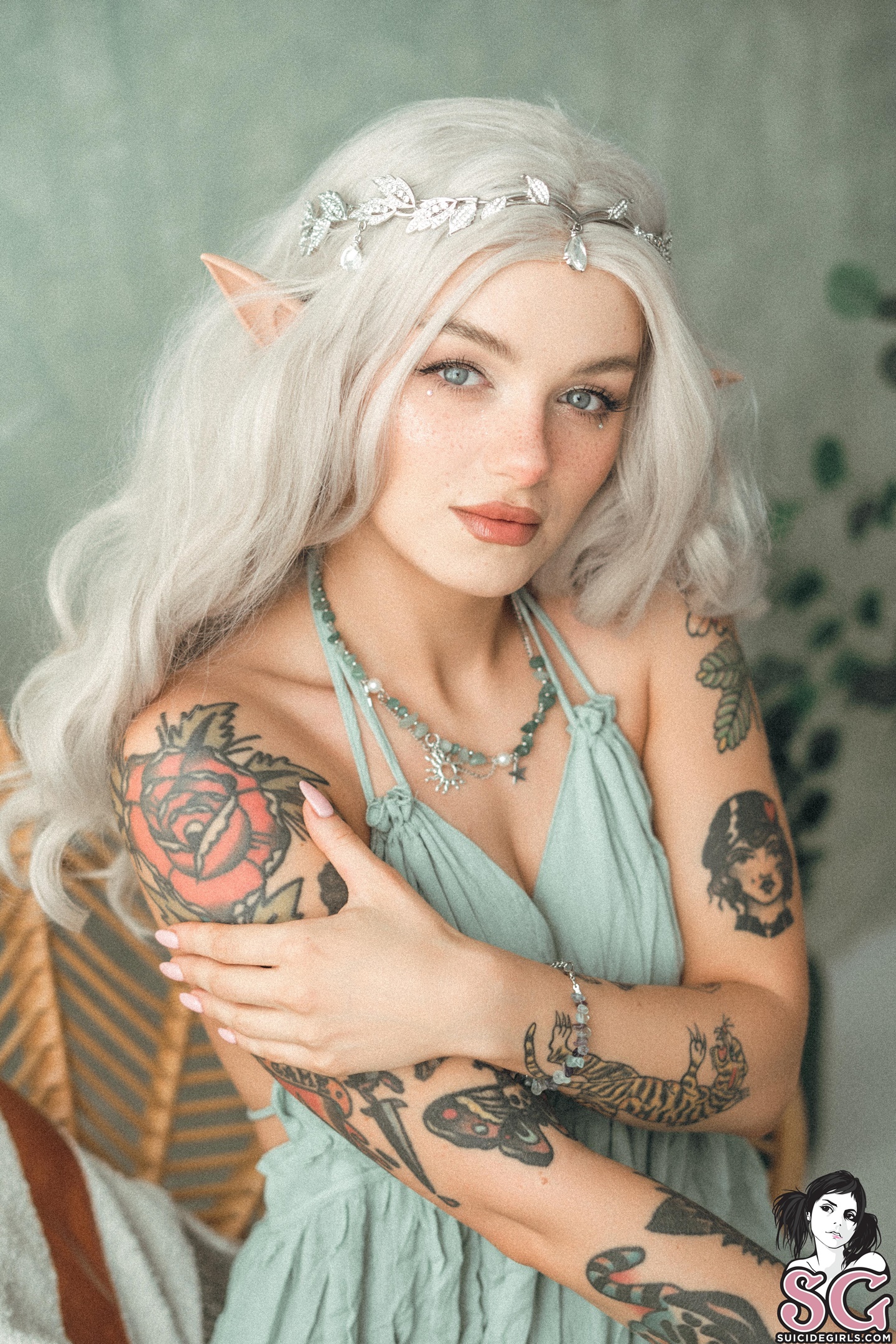 Portrait Display Women Blonde Model Tattoo Inked Girls Blue Eyes Polish Pointy Ears Face Bokeh Bare  1440x2160