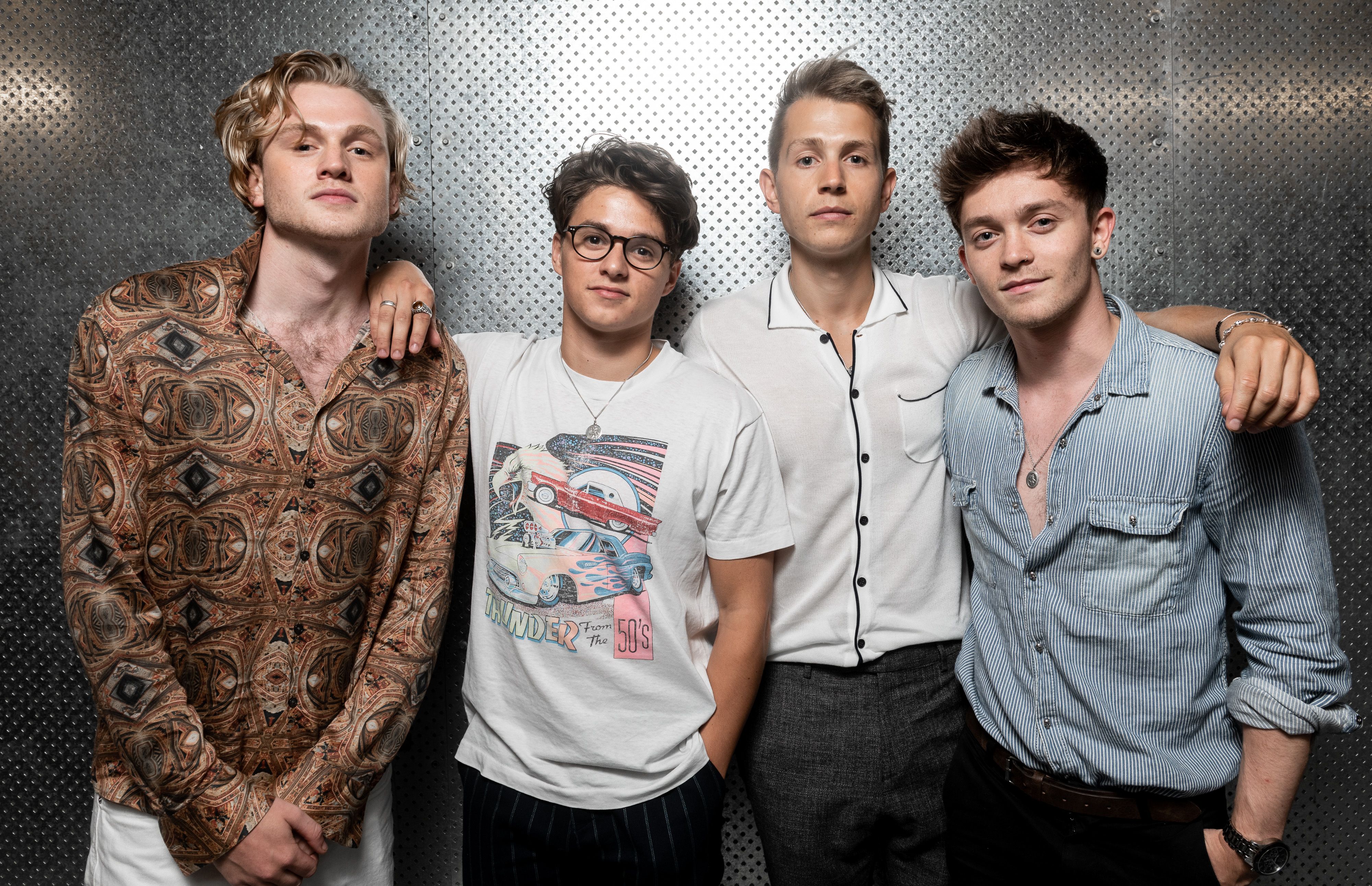 Music The Vamps 4000x2583